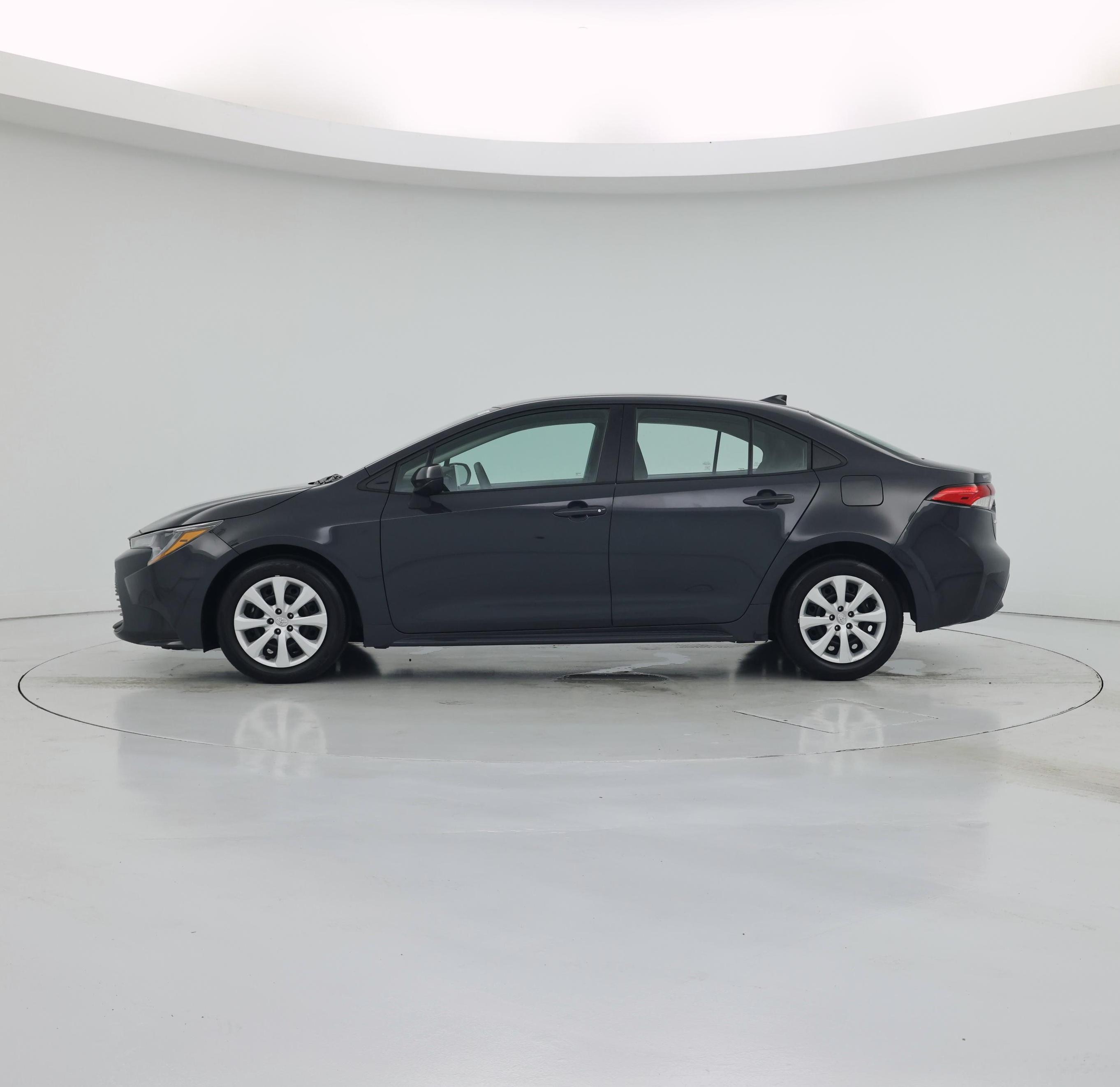 Thumbnail: 2024 Toyota Corolla - 3