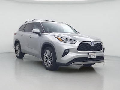 2022 Toyota Highlander Hybrid Platinum