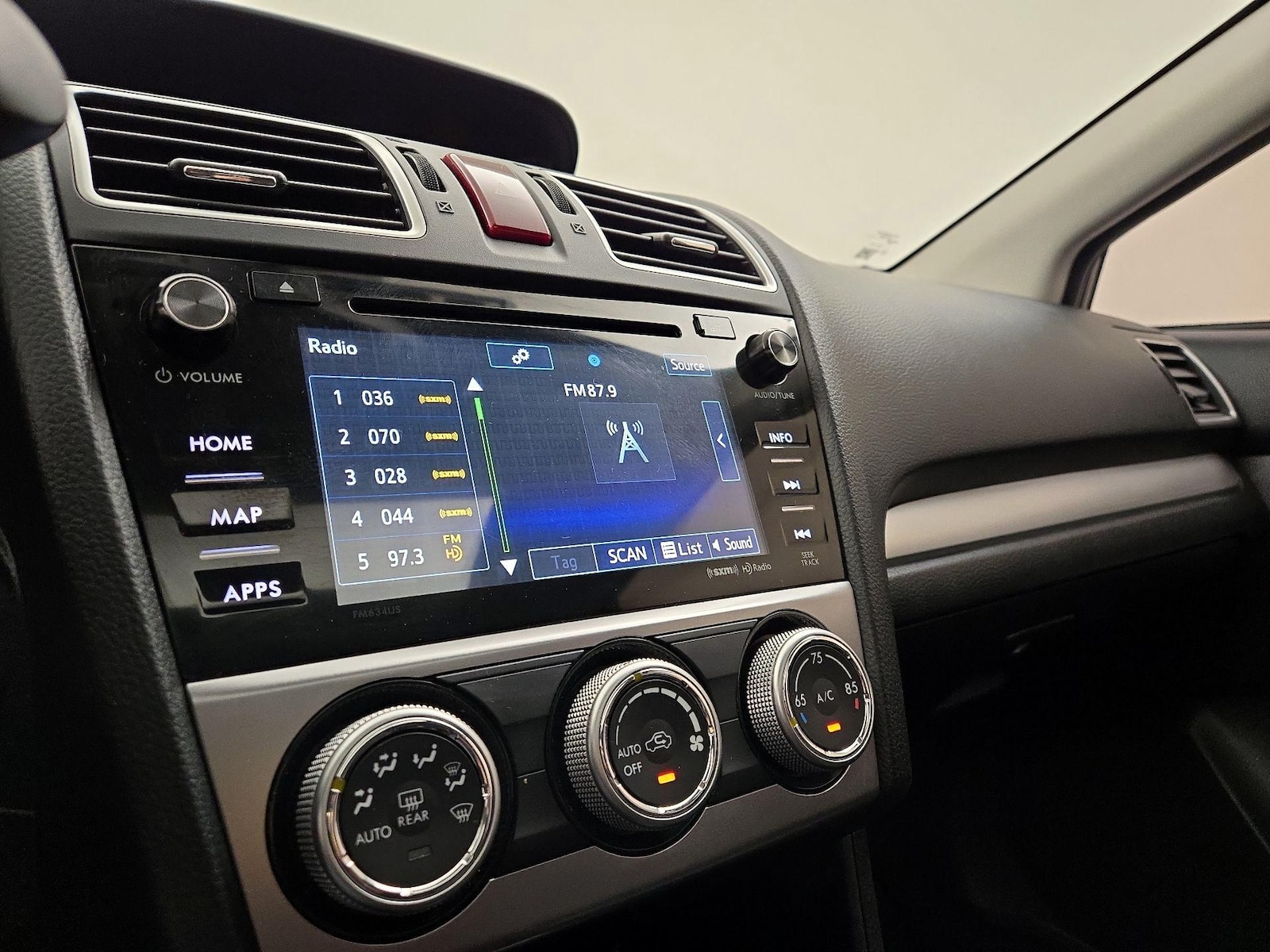2015 Subaru Impreza Sport Limited - Photo 17