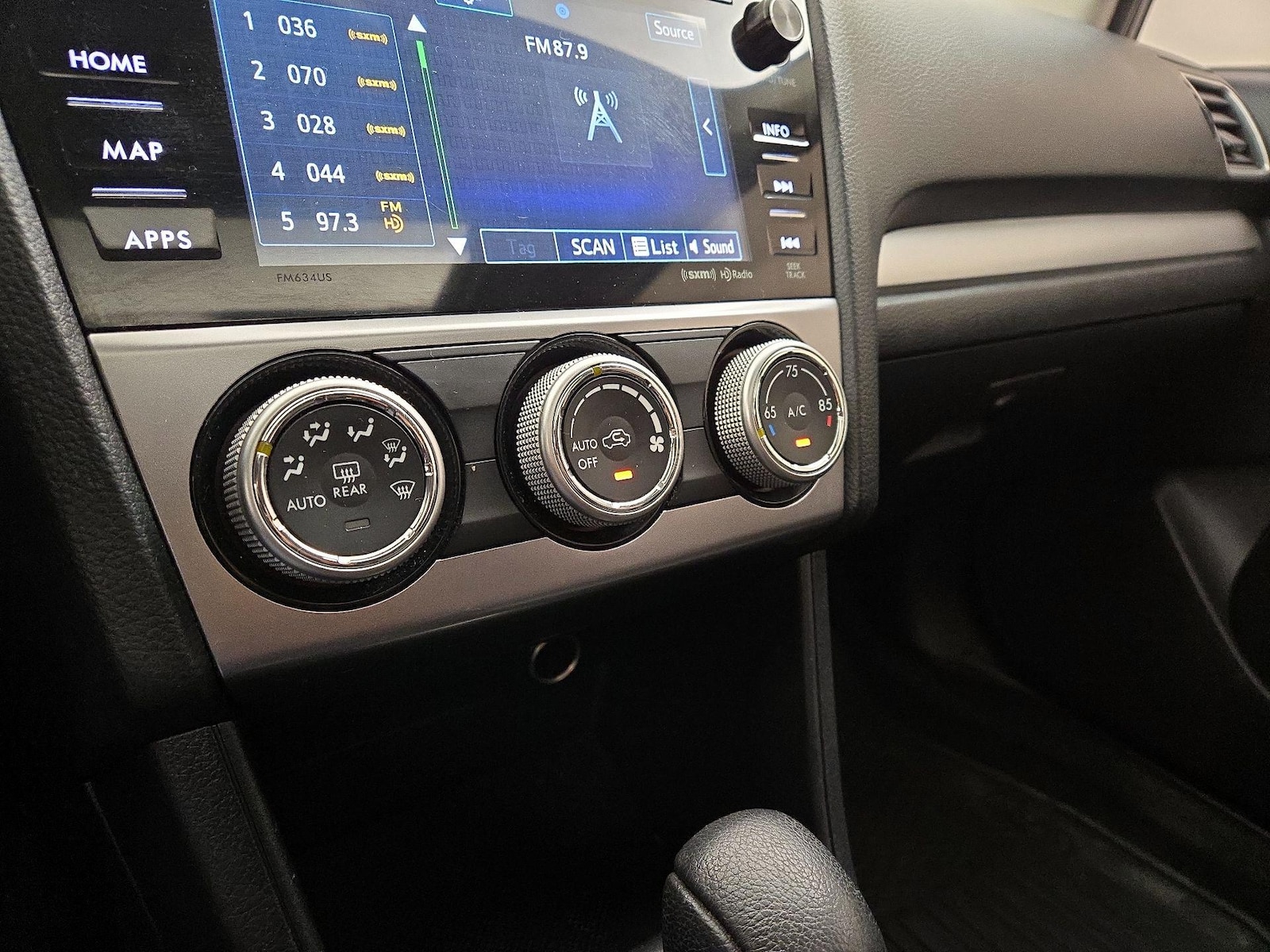 2015 Subaru Impreza Sport Limited - Photo 18