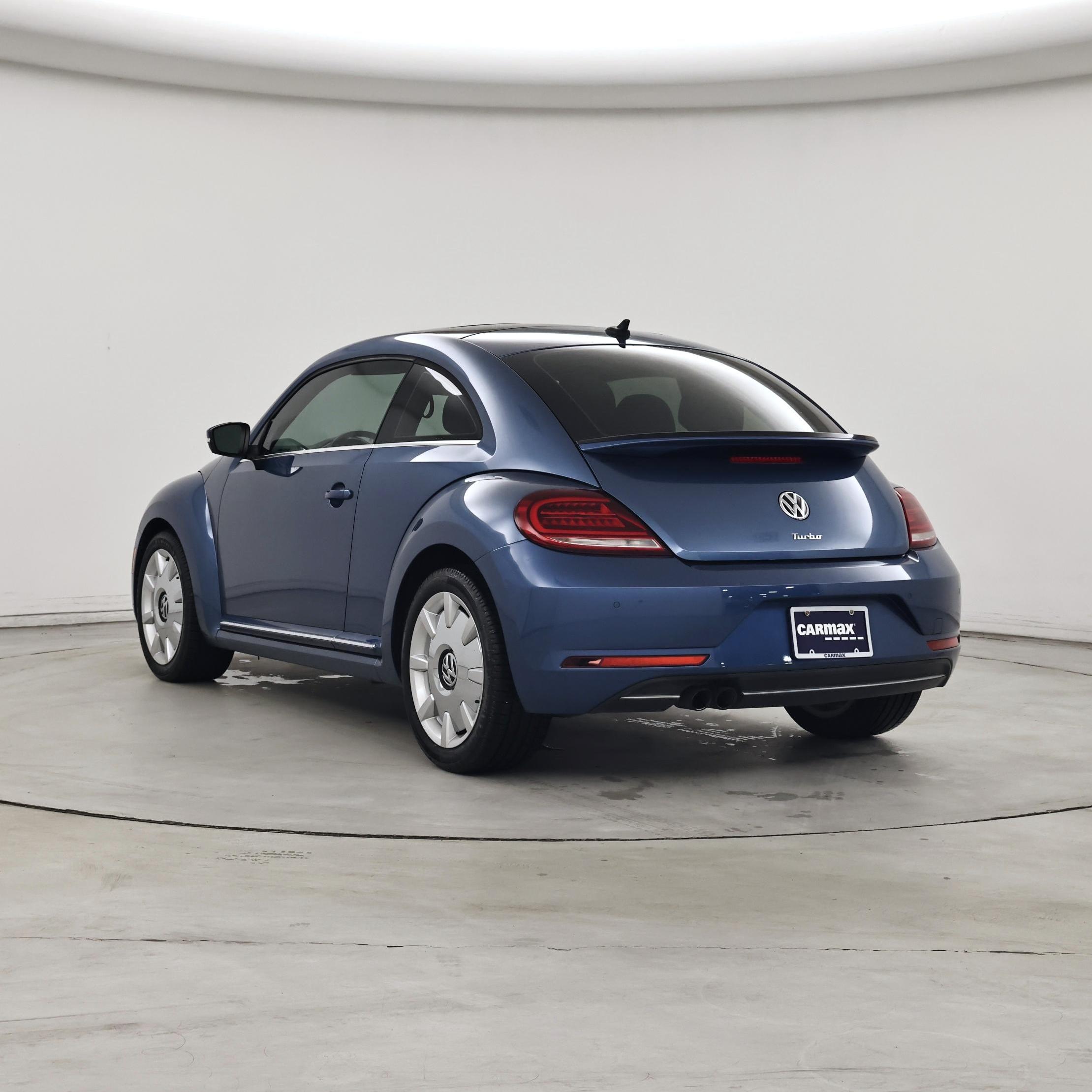Thumbnail: 2019 Volkswagen Beetle - 2