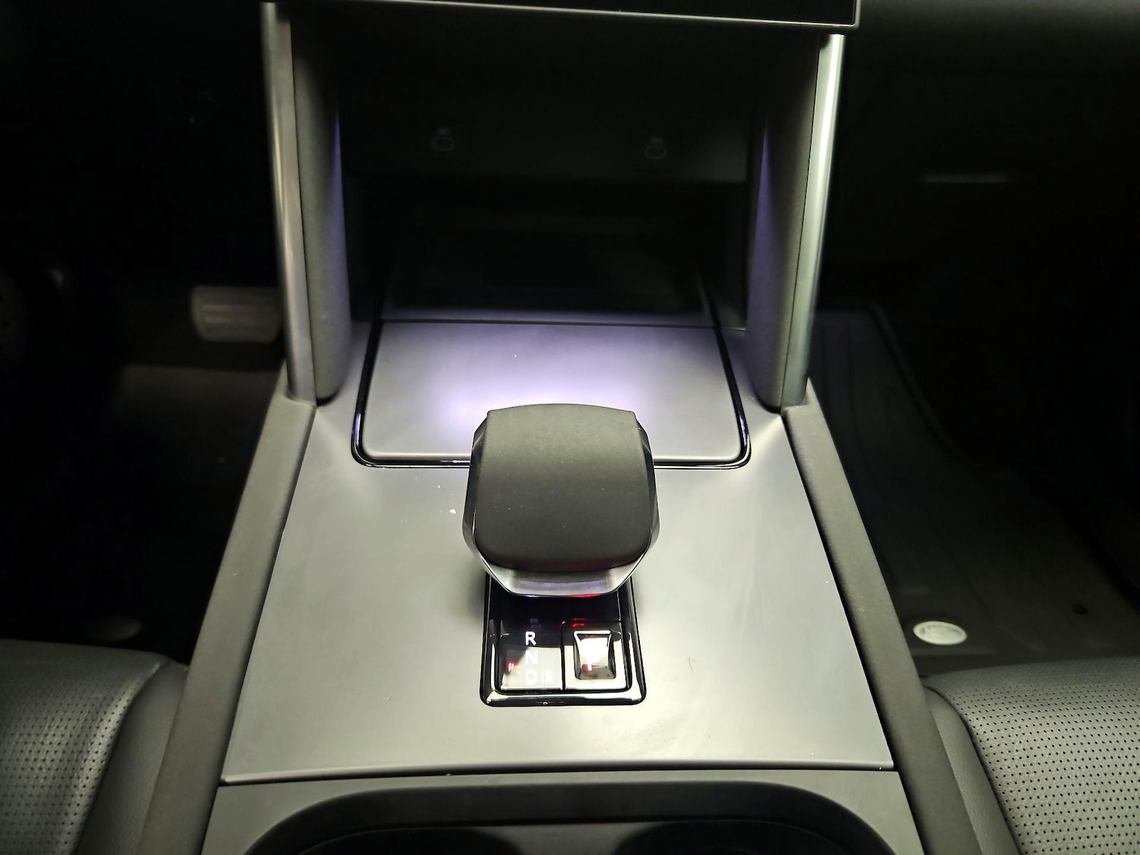2025 Land Rover Discovery Sport S - Photo 18