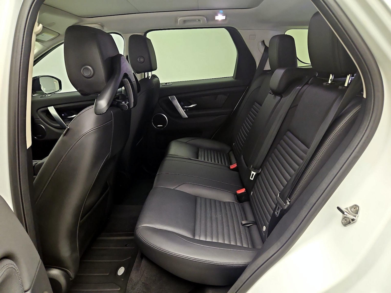 2025 Land Rover Discovery Sport S - Photo 19