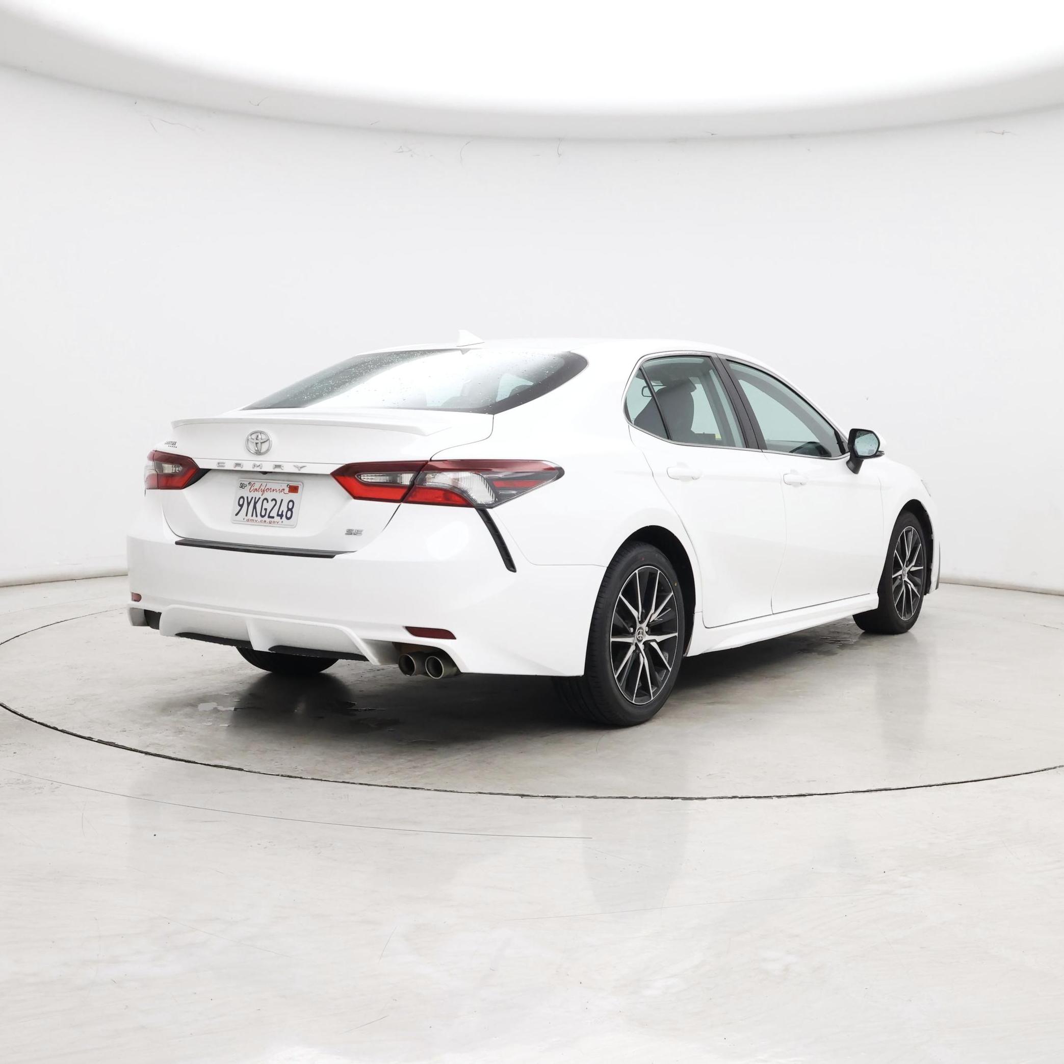 Thumbnail: 2024 Toyota Camry - 8