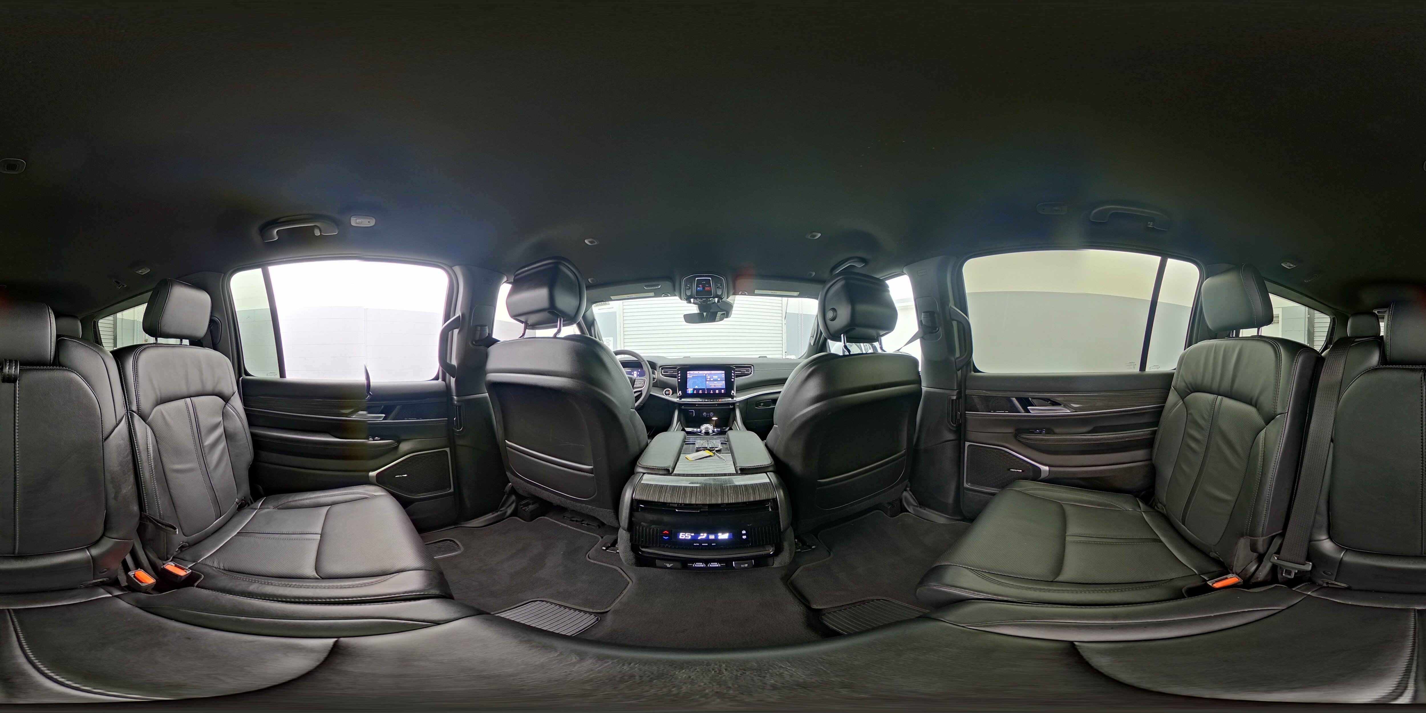 2022 Jeep Wagoneer Series II - Photo 26