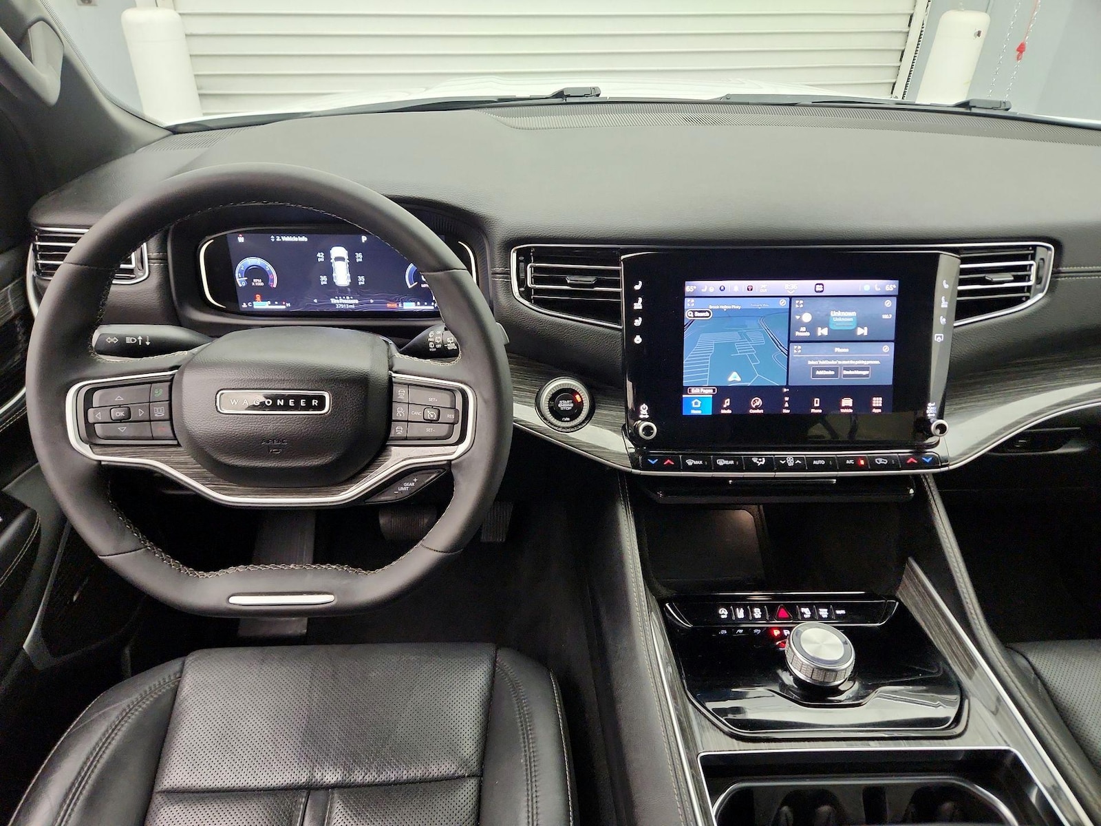 2022 Jeep Wagoneer Series II - Photo 10