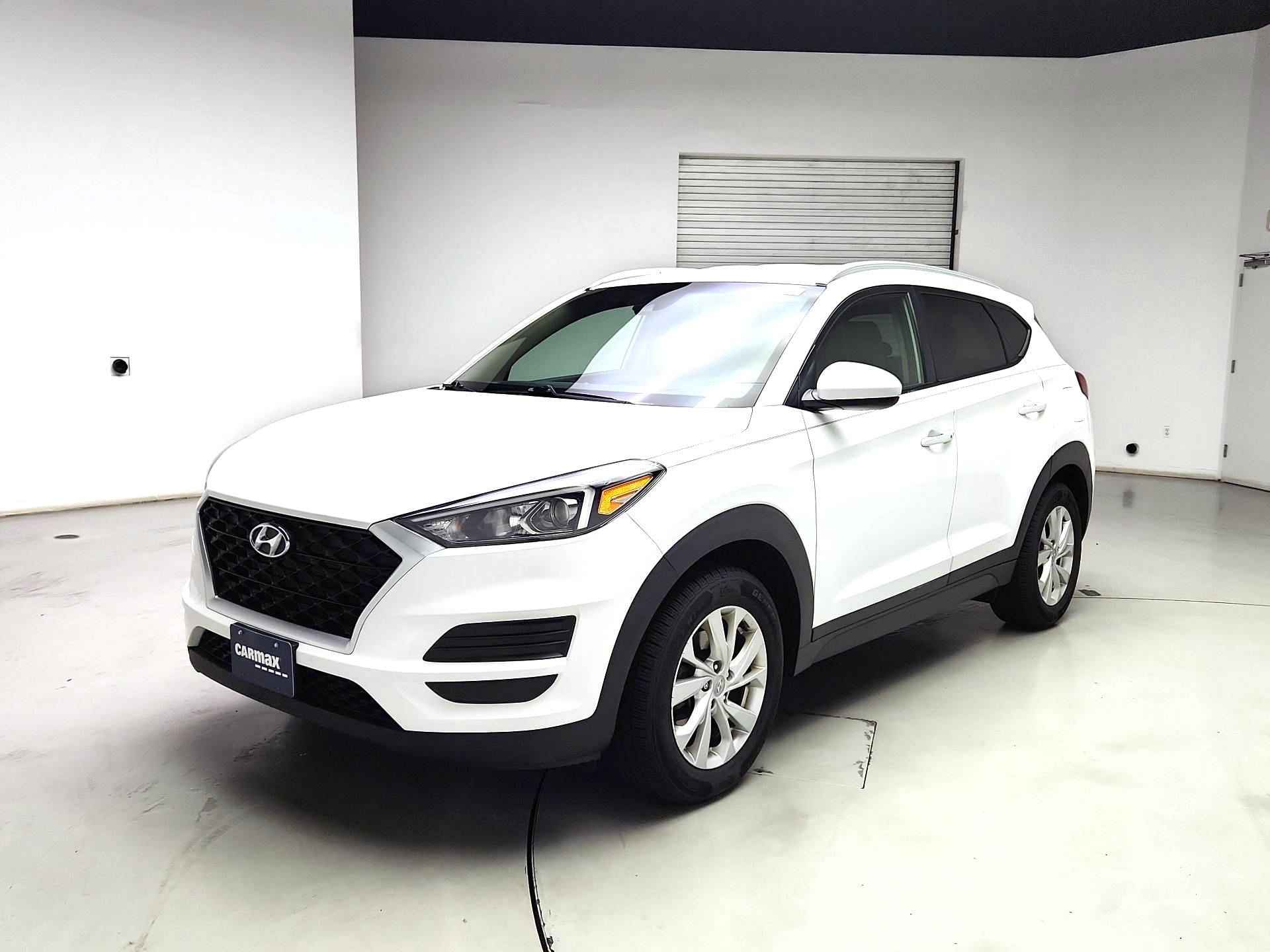 Thumbnail: 2019 Hyundai Tucson - 3