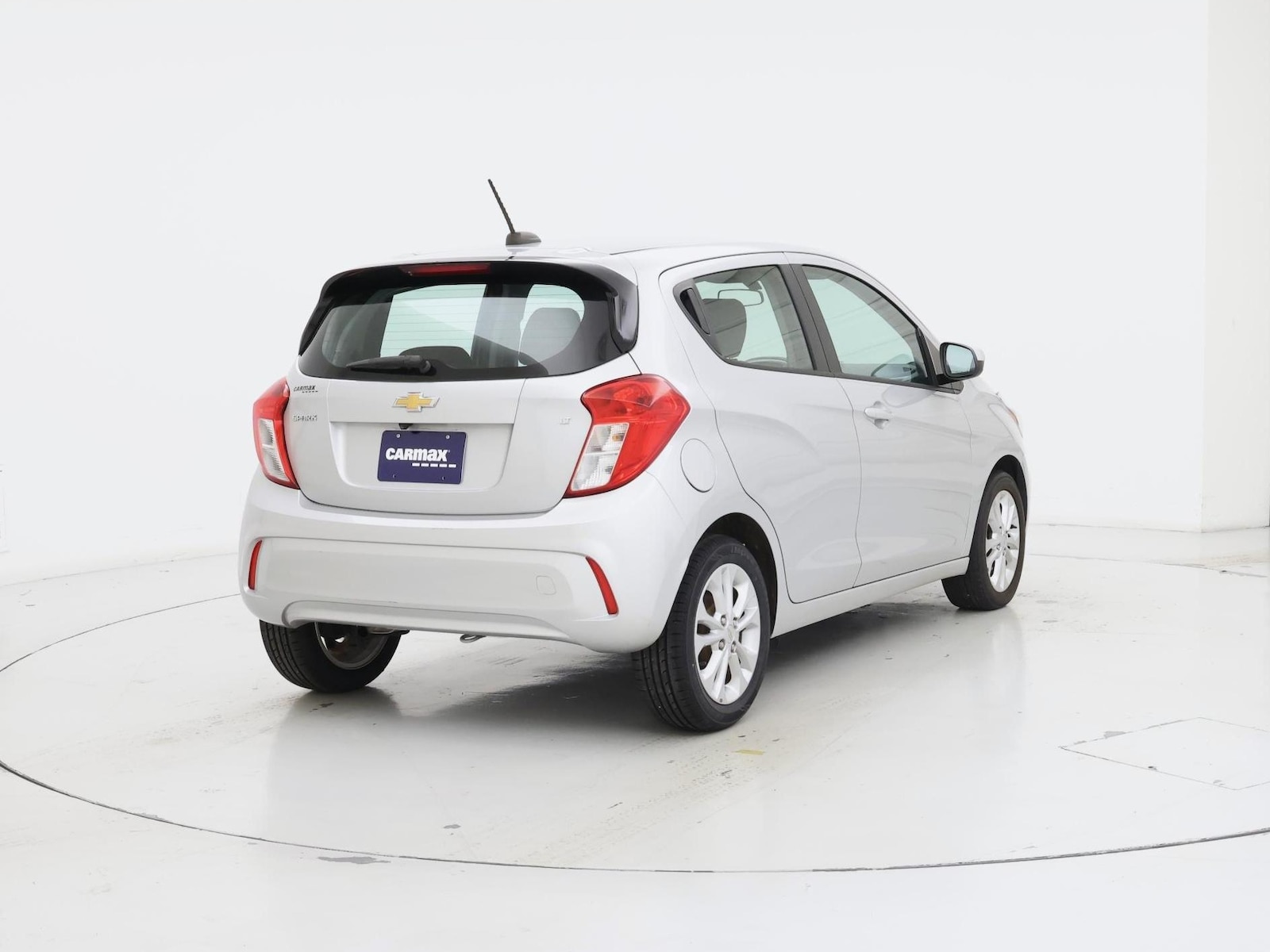 2021 Chevrolet Spark 1LT - Photo 9