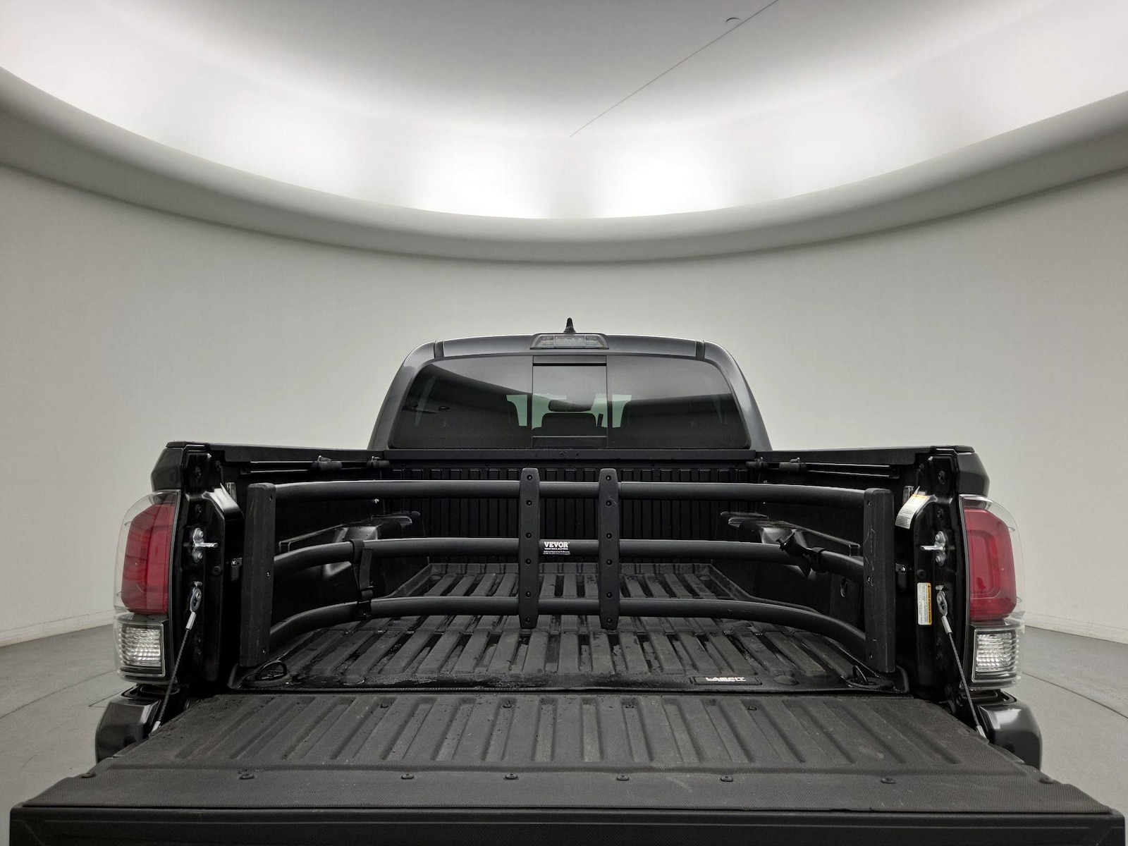 2023 Toyota Tacoma Limited - Photo 23