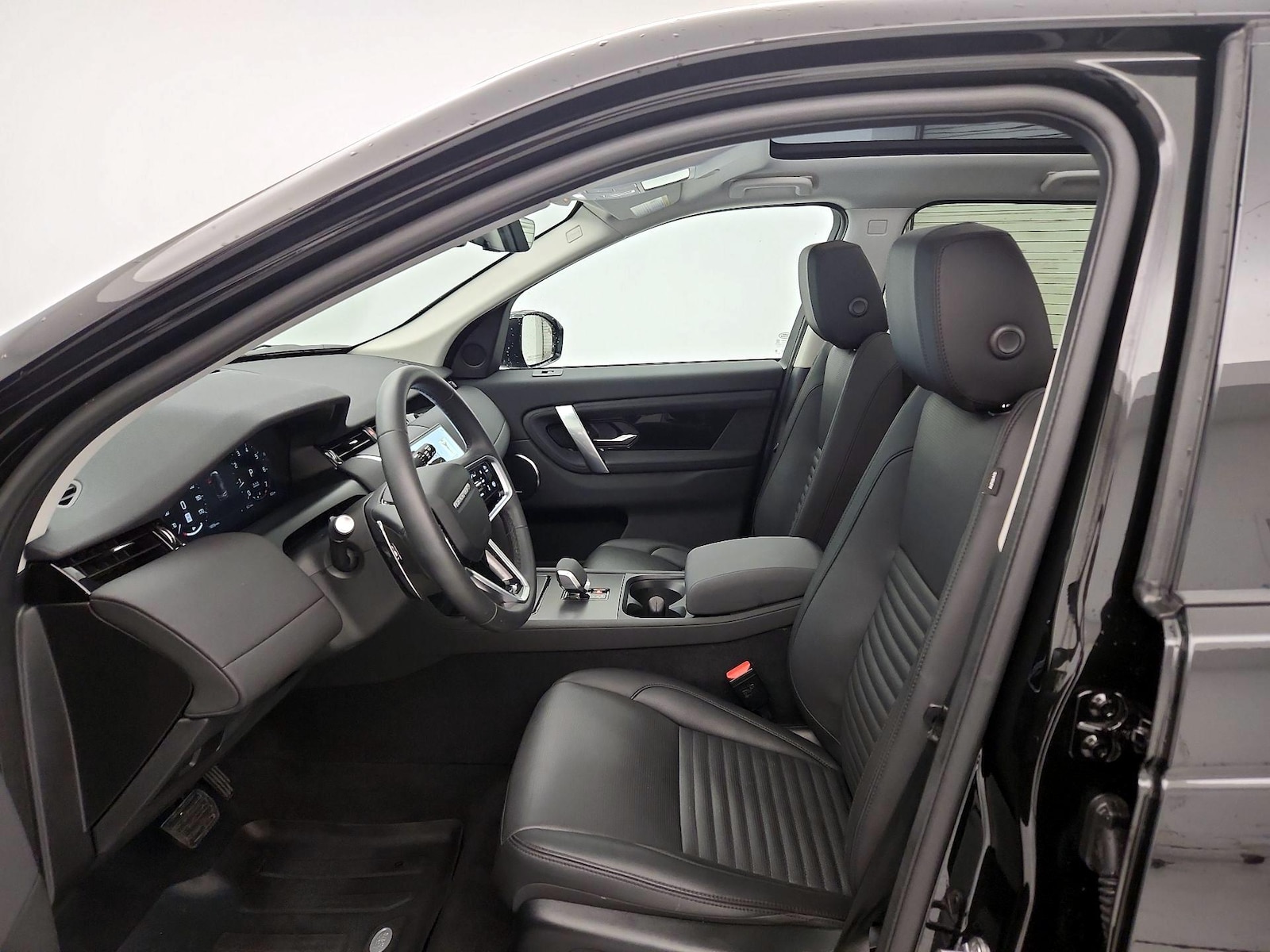 2025 Land Rover Discovery Sport S - Photo 12