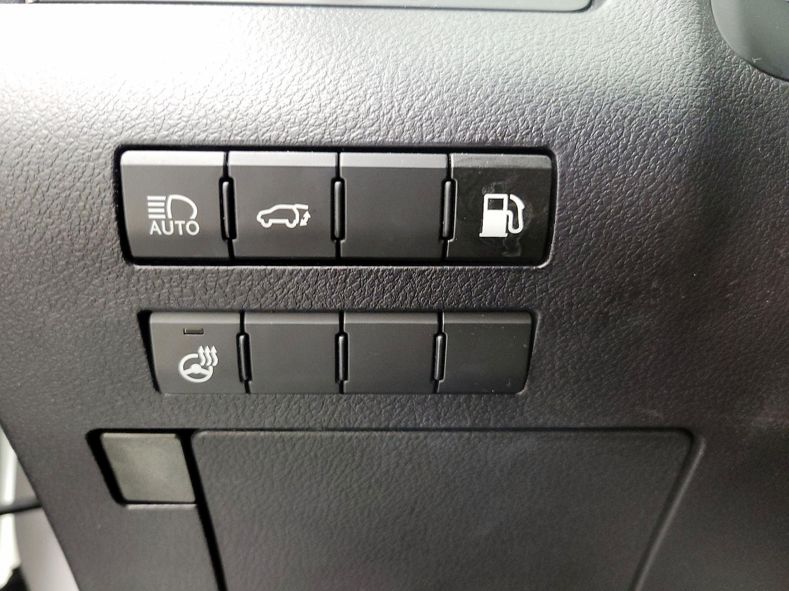 2022 Lexus RX Hybrid 450h - Photo 14