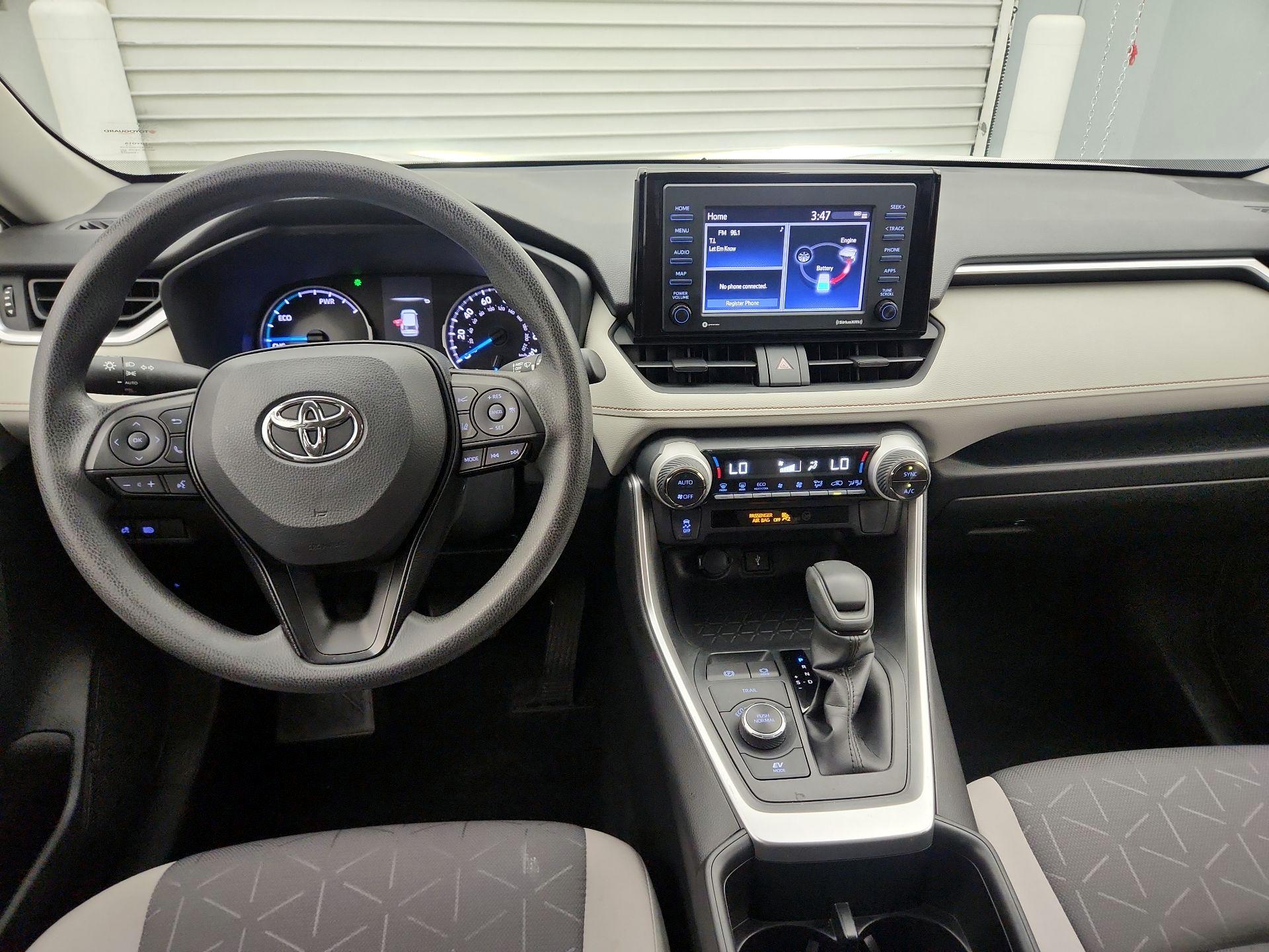 Thumbnail: 2022 Toyota RAV4 - 9
