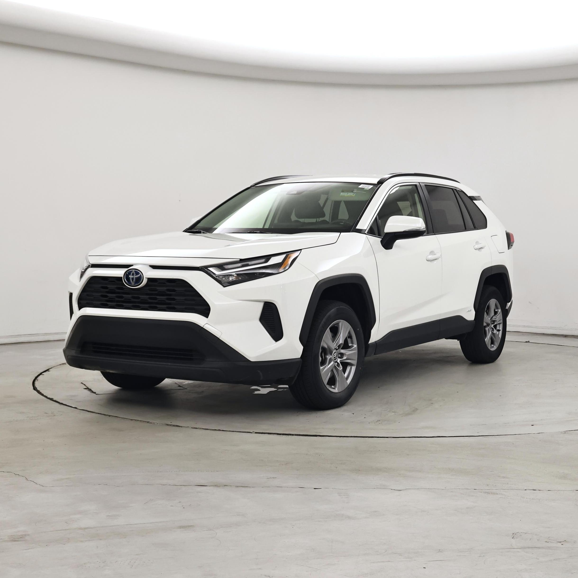 Thumbnail: 2022 Toyota RAV4 - 4