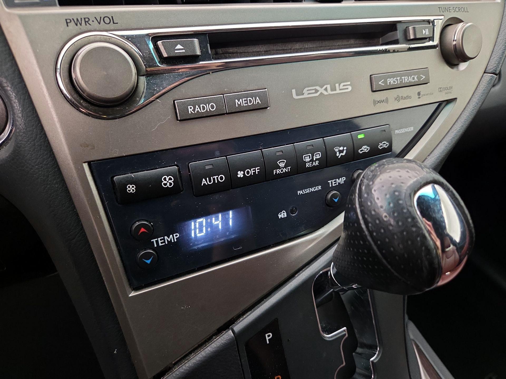 Thumbnail: 2015 Lexus RX - 16