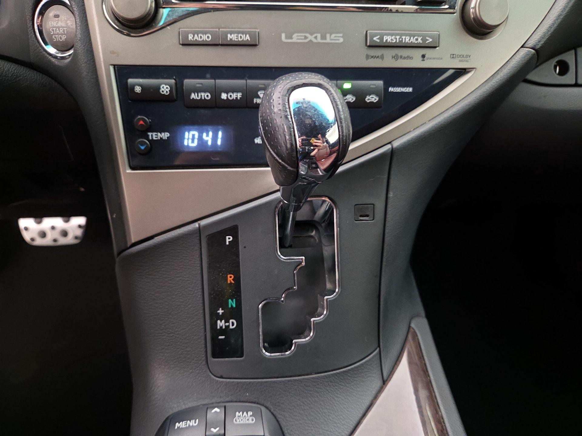 Thumbnail: 2015 Lexus RX - 17