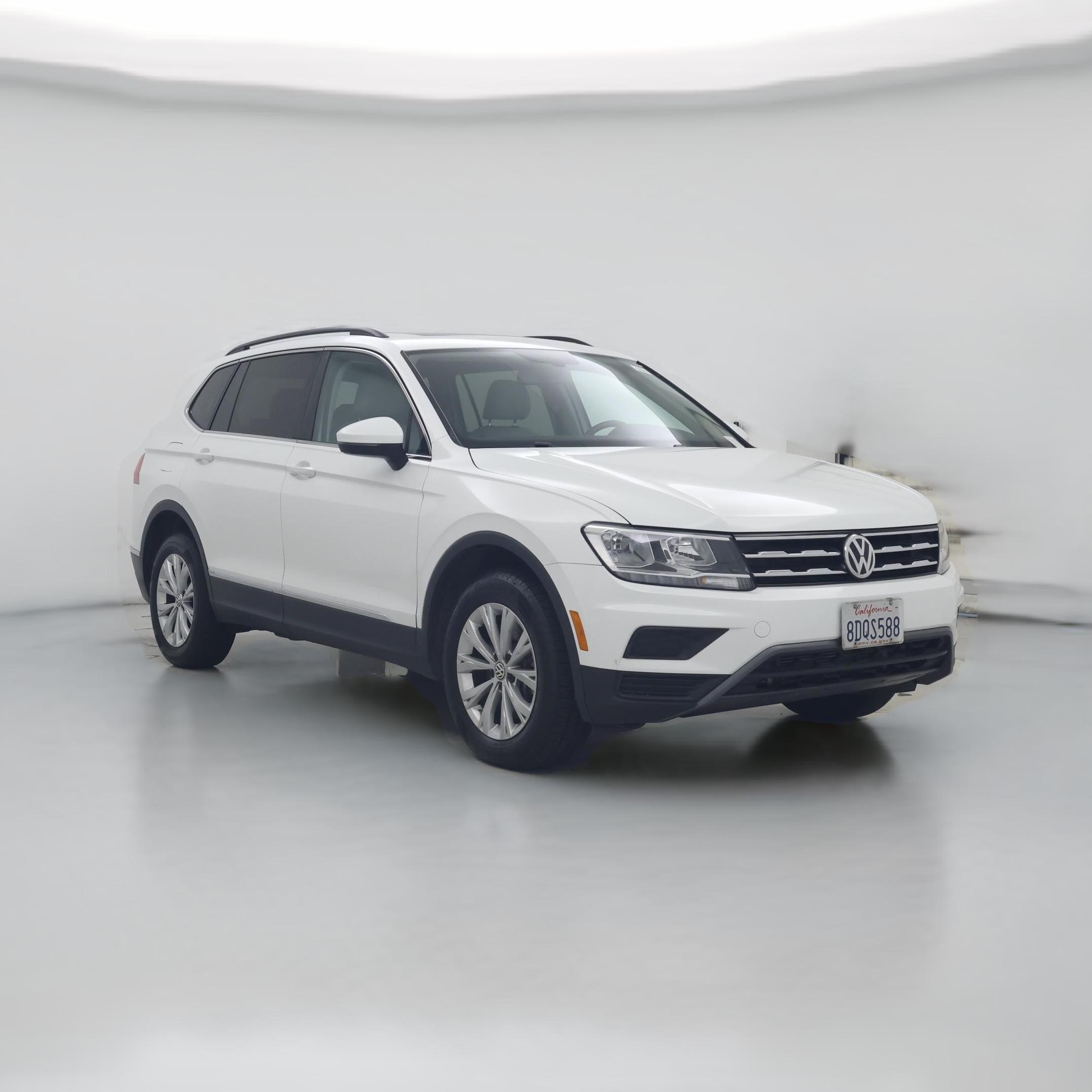 Thumbnail: 2018 Volkswagen Tiguan - 1