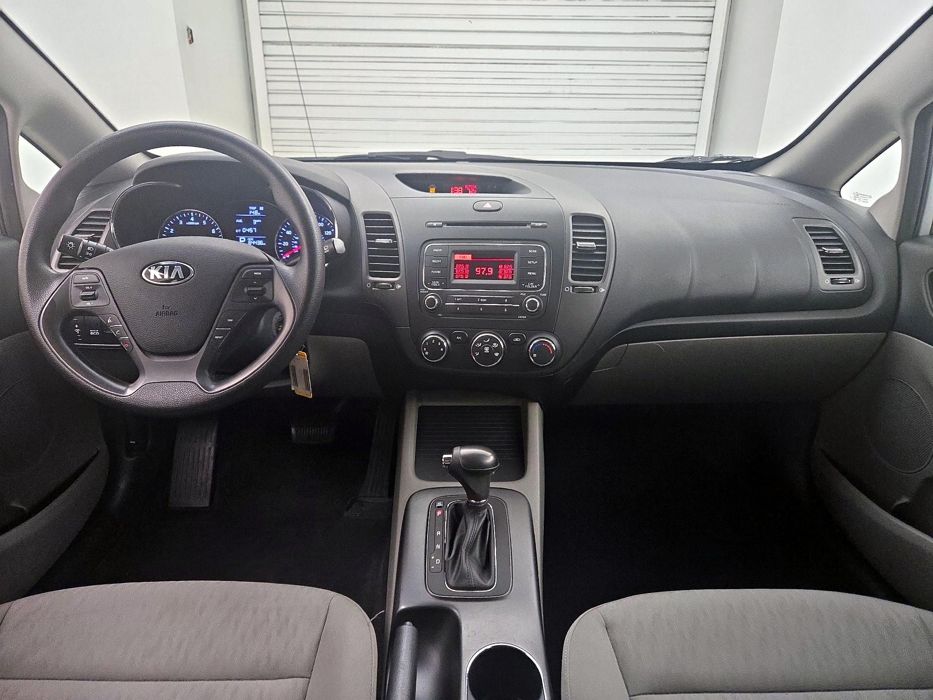Thumbnail: 2015 Kia Forte - 9
