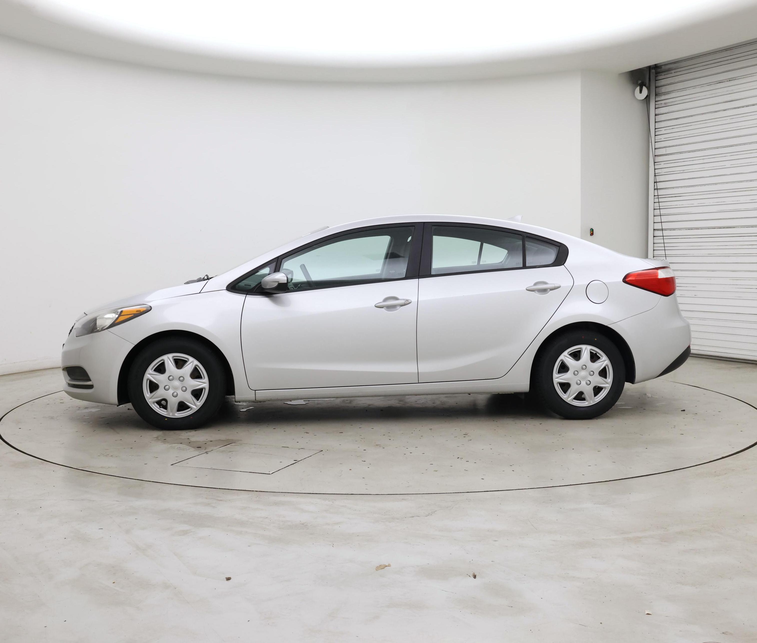 Thumbnail: 2015 Kia Forte - 3