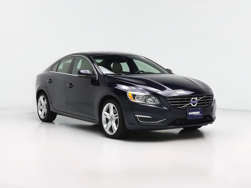 2016 Volvo S60 T5 -
                  Naperville, IL