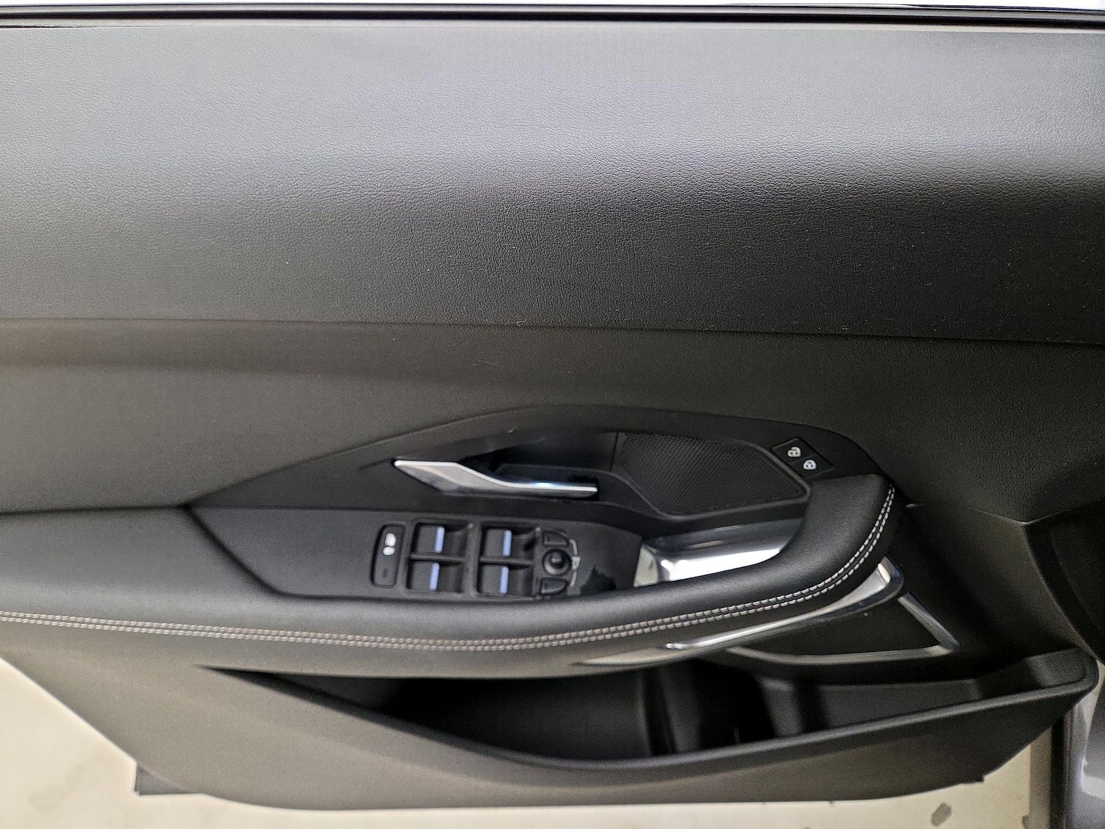2021 Jaguar E-Pace 300 Sport - Photo 13