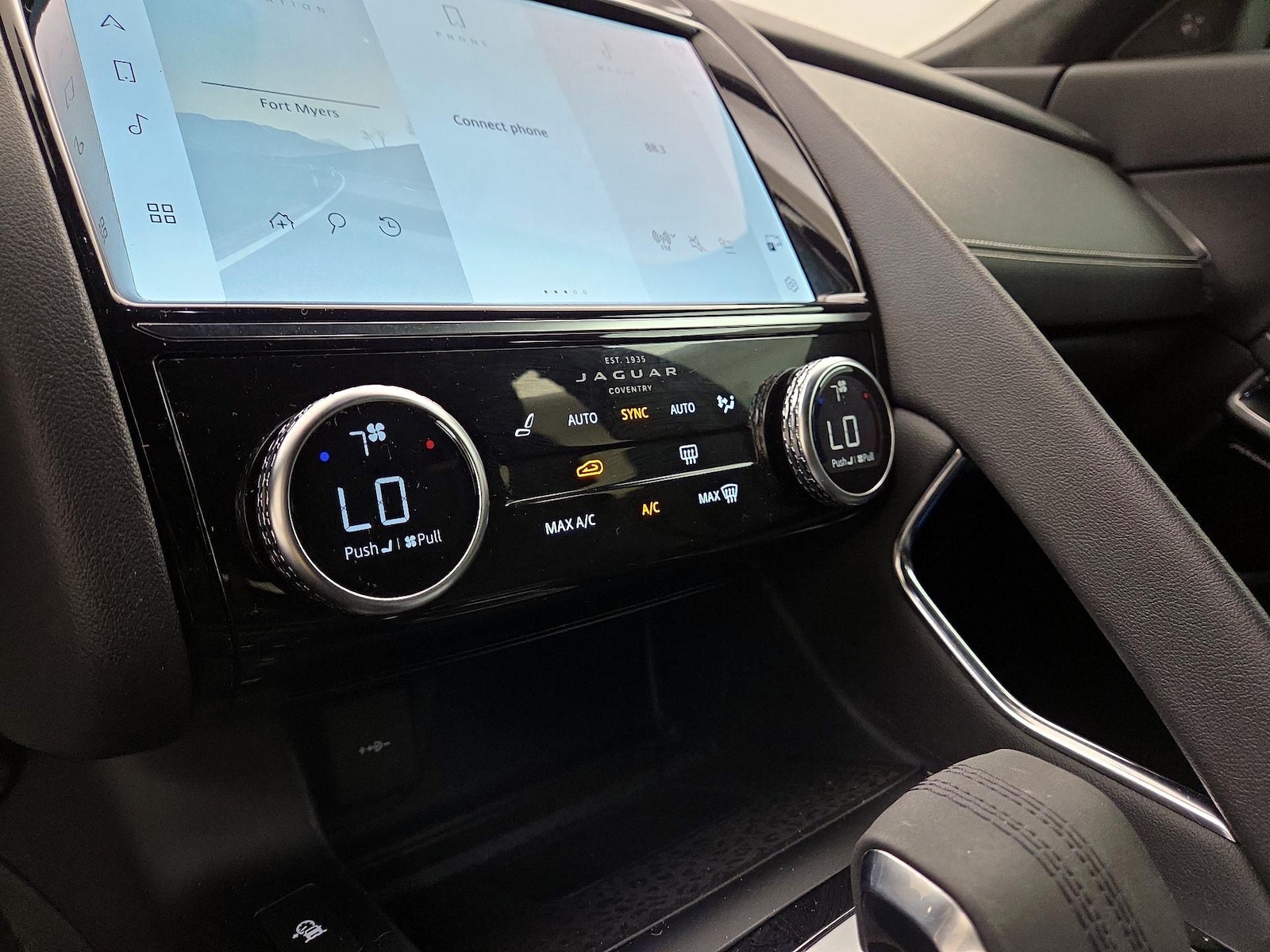 2021 Jaguar E-Pace 300 Sport - Photo 18