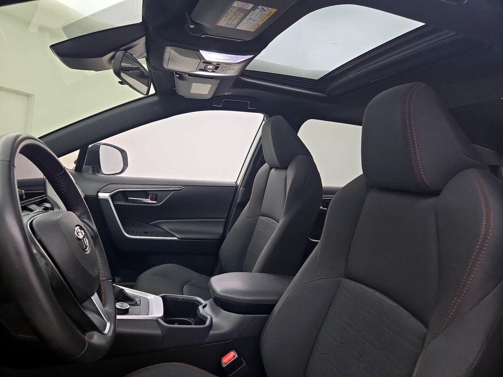 Sunroof(s) & Overhead Airbags