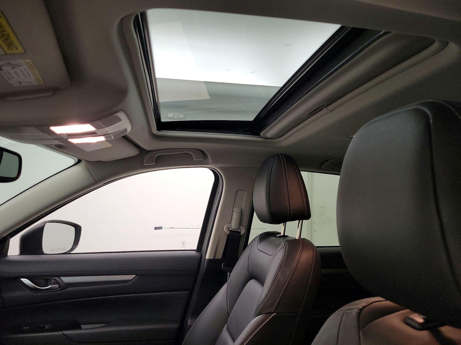 Sunroof(s) & Overhead Airbags