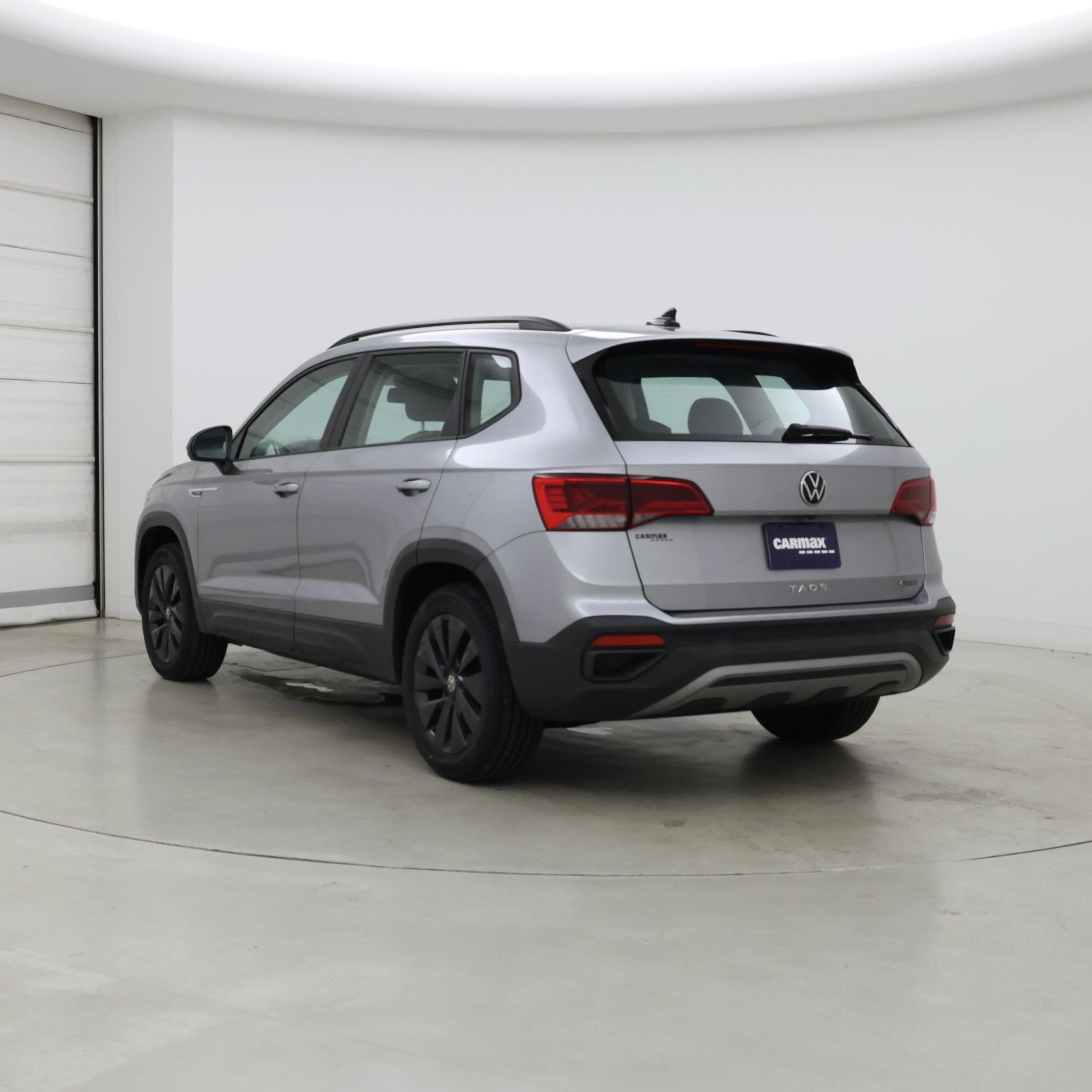 Thumbnail: 2022 Volkswagen Taos - 2