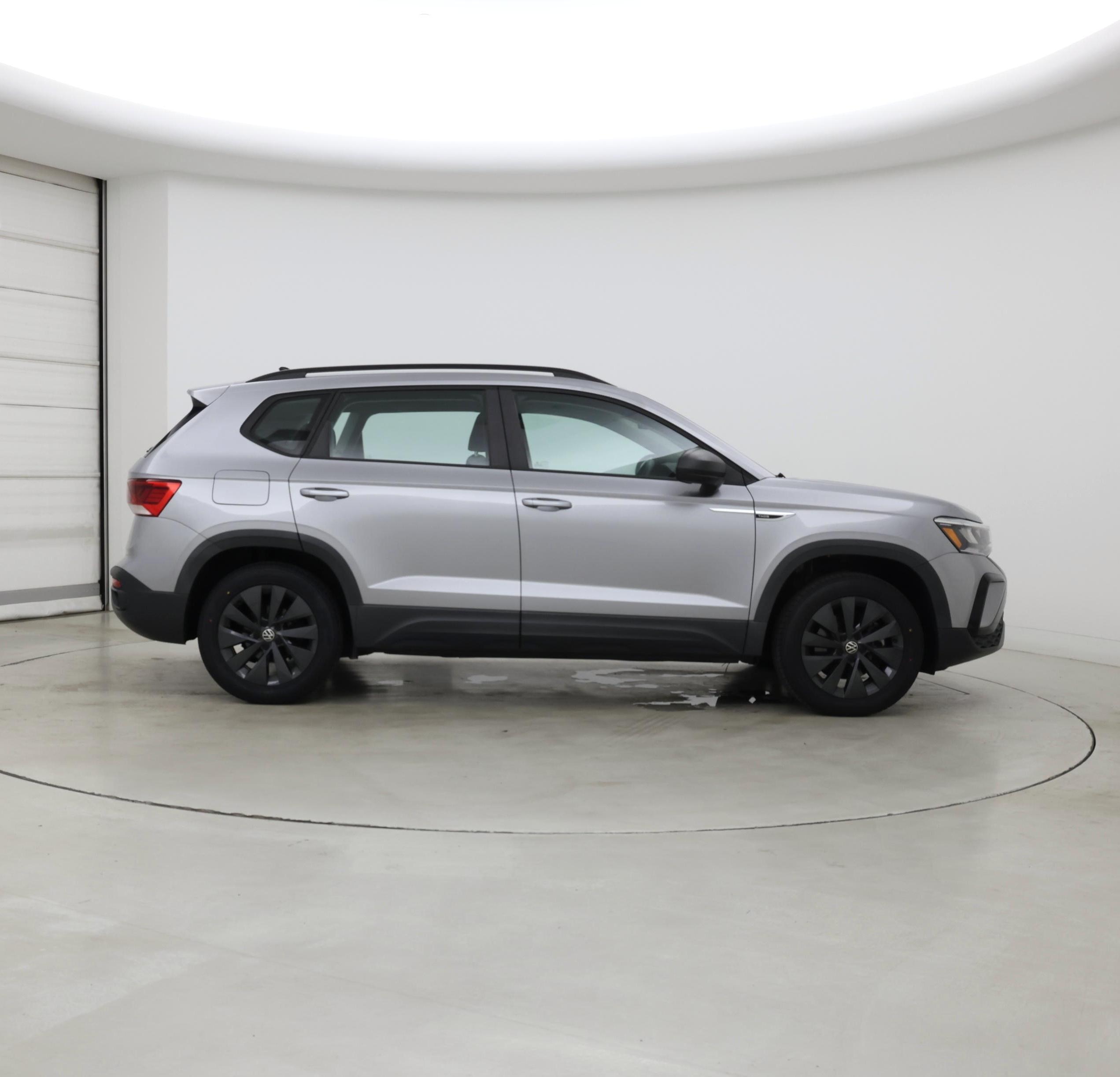 Thumbnail: 2022 Volkswagen Taos - 7