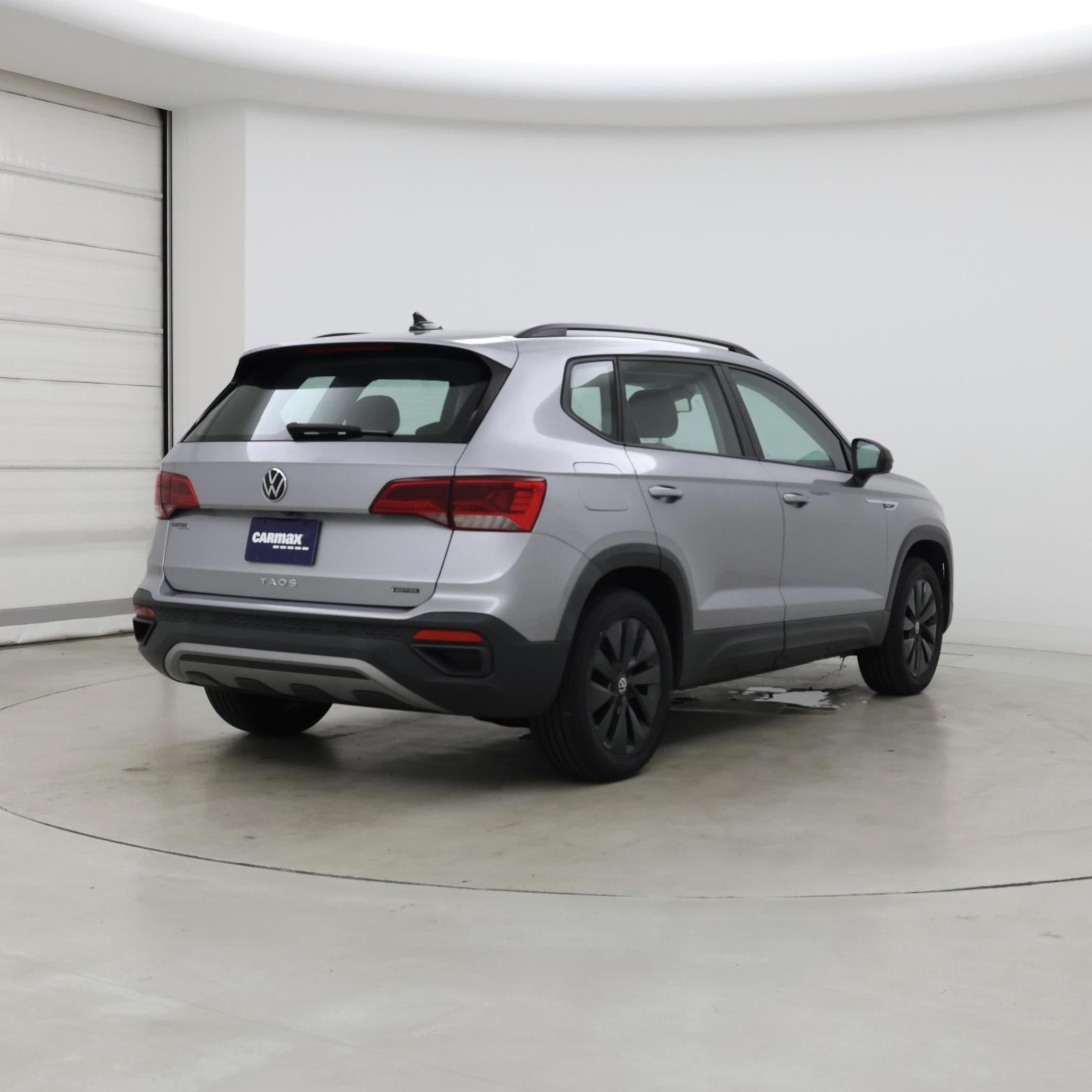 Thumbnail: 2022 Volkswagen Taos - 8