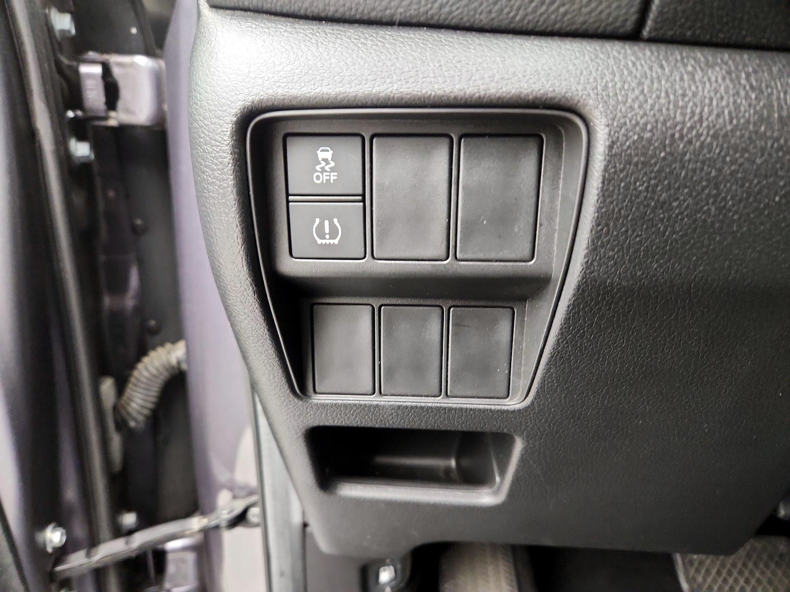 2018 Honda CR-V LX - Photo 14