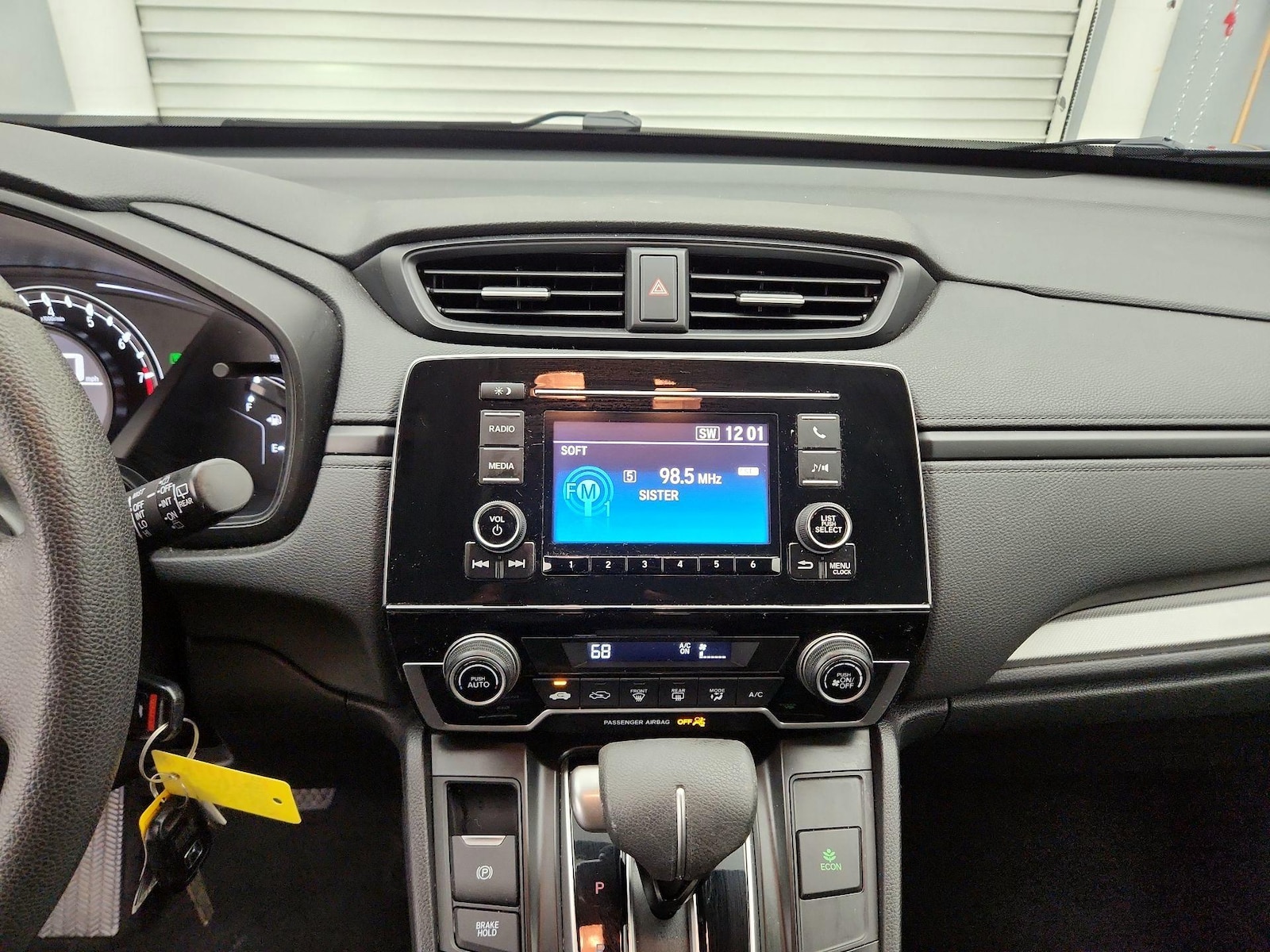 2018 Honda CR-V LX - Photo 16