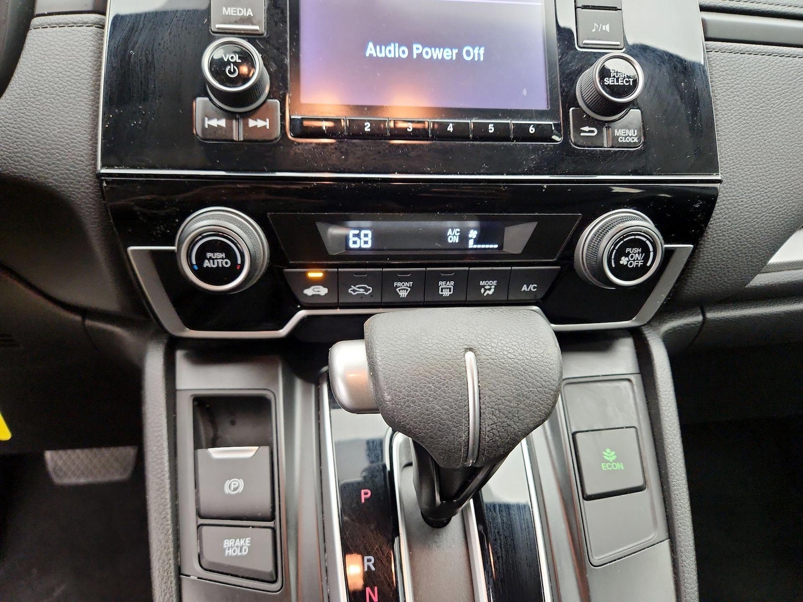 2018 Honda CR-V LX - Photo 17