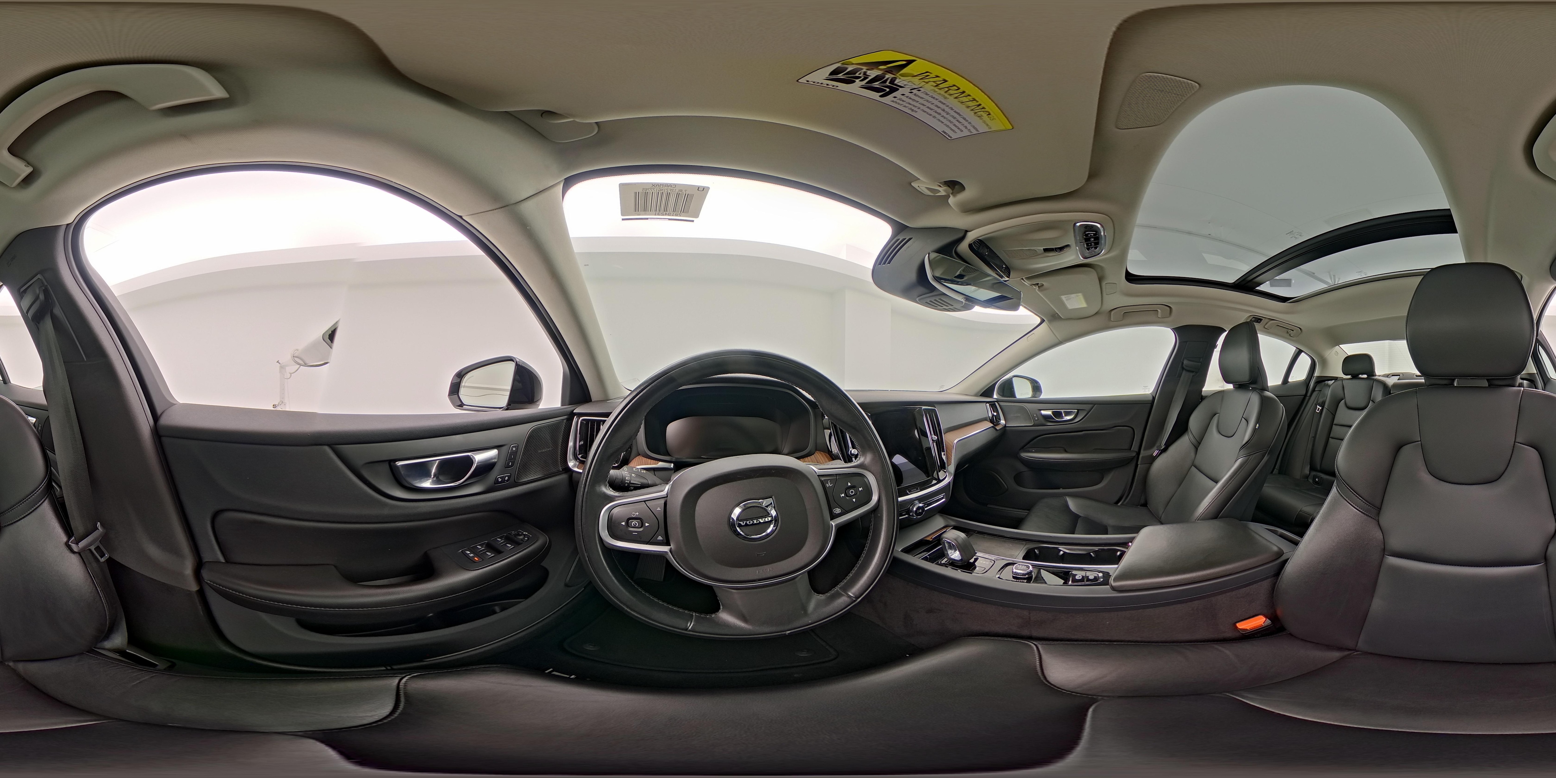 2022 Volvo S60 Momentum - Photo 28