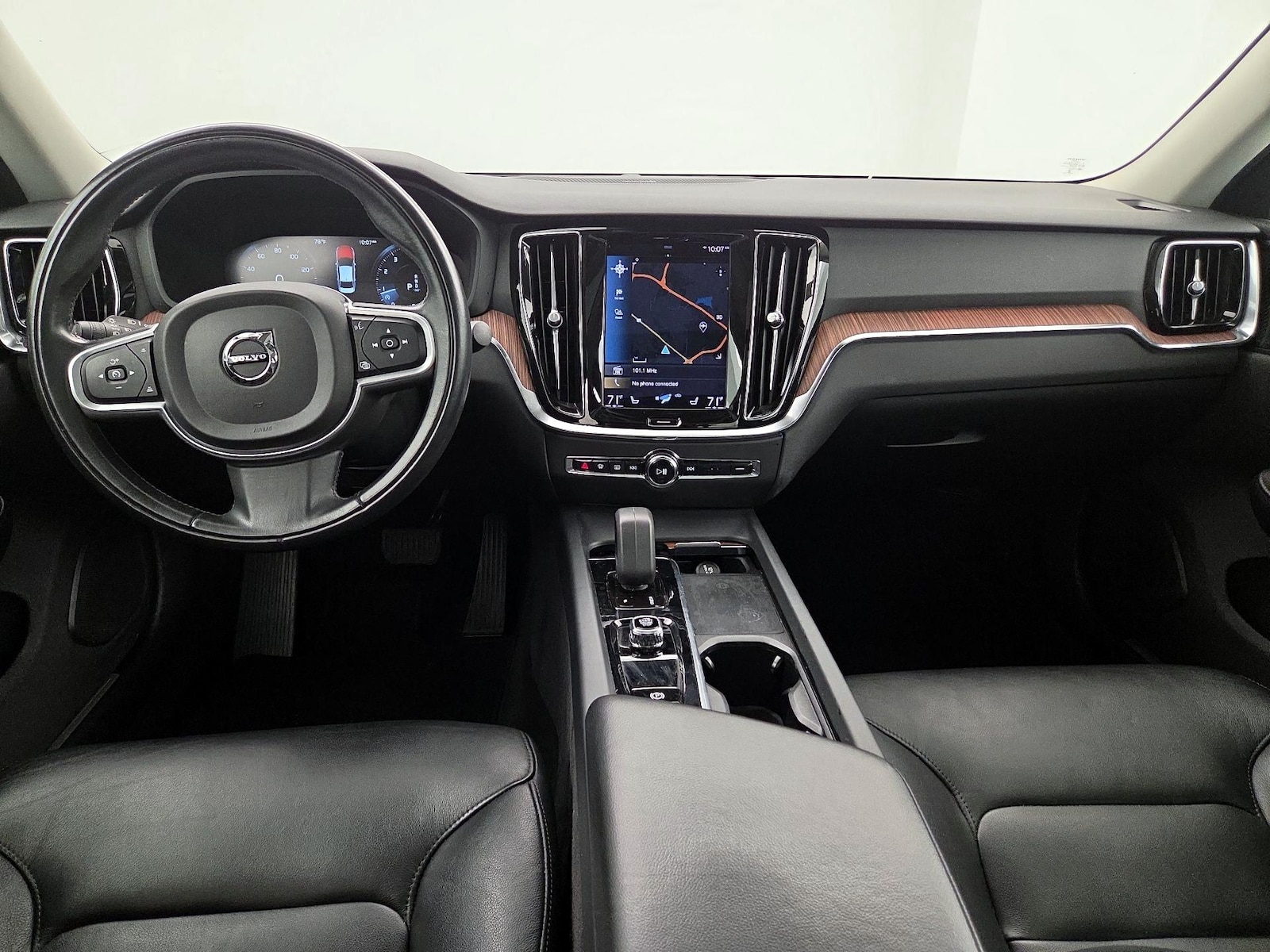 2022 Volvo S60 Momentum - Photo 10