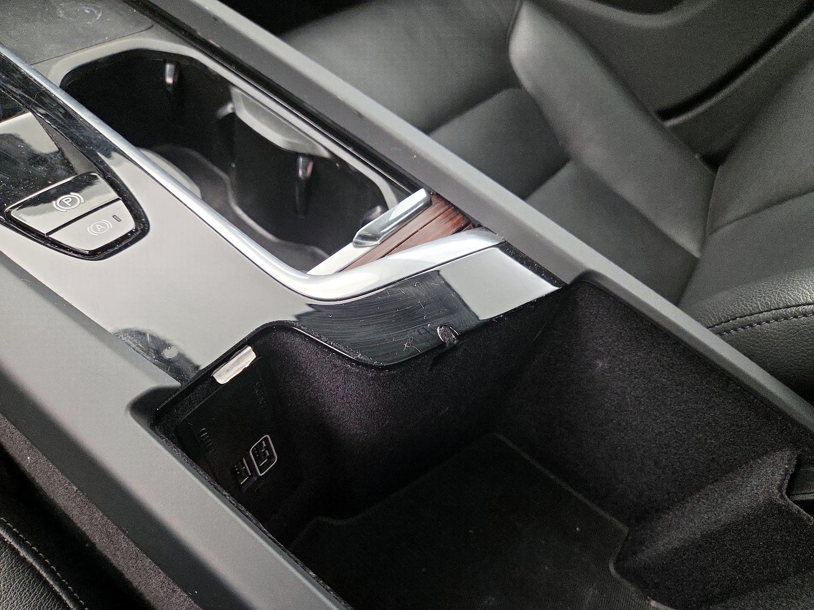 2022 Volvo S60 Momentum - Photo 20