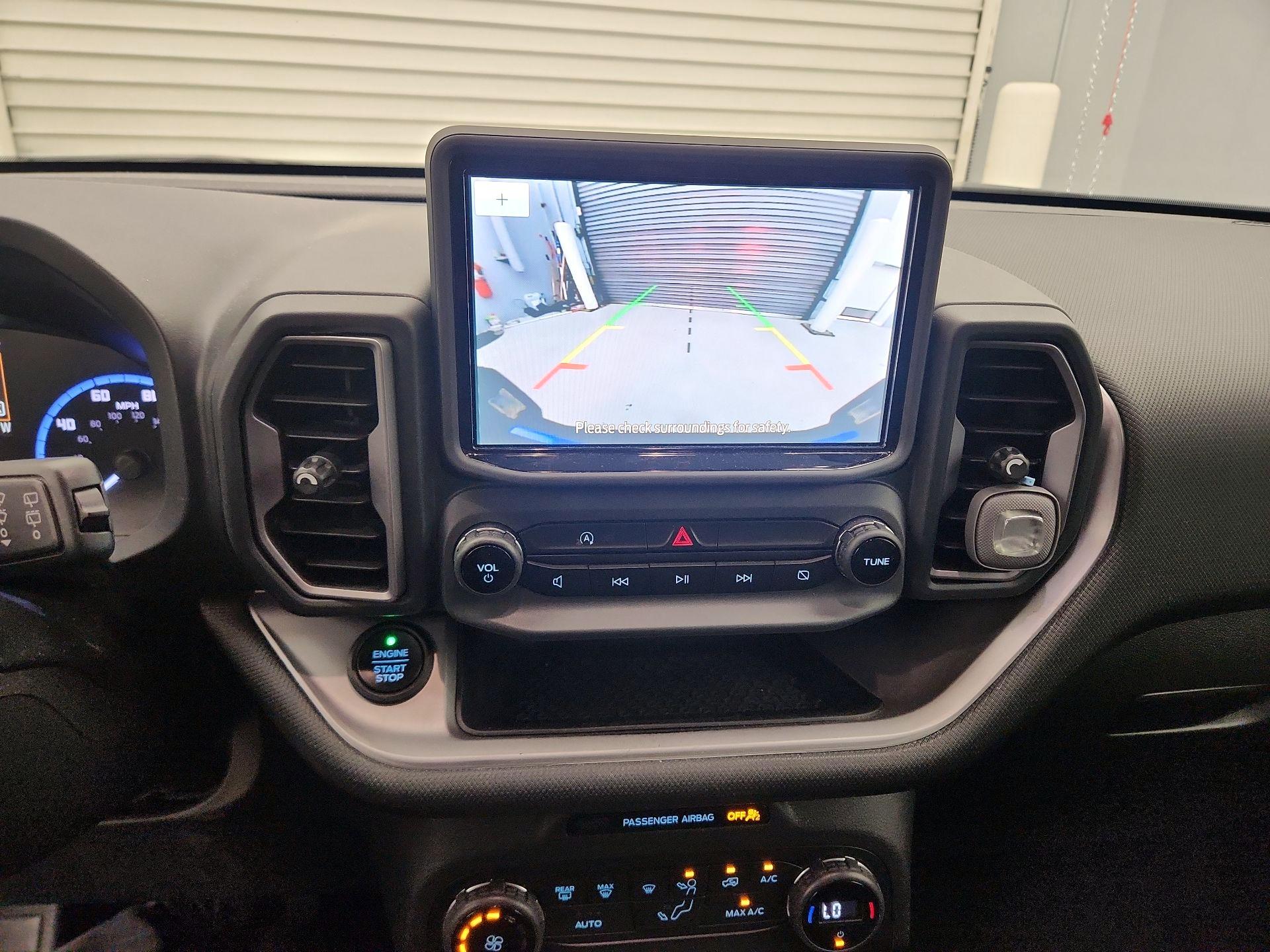 Thumbnail: 2021 Ford Bronco Sport - 14