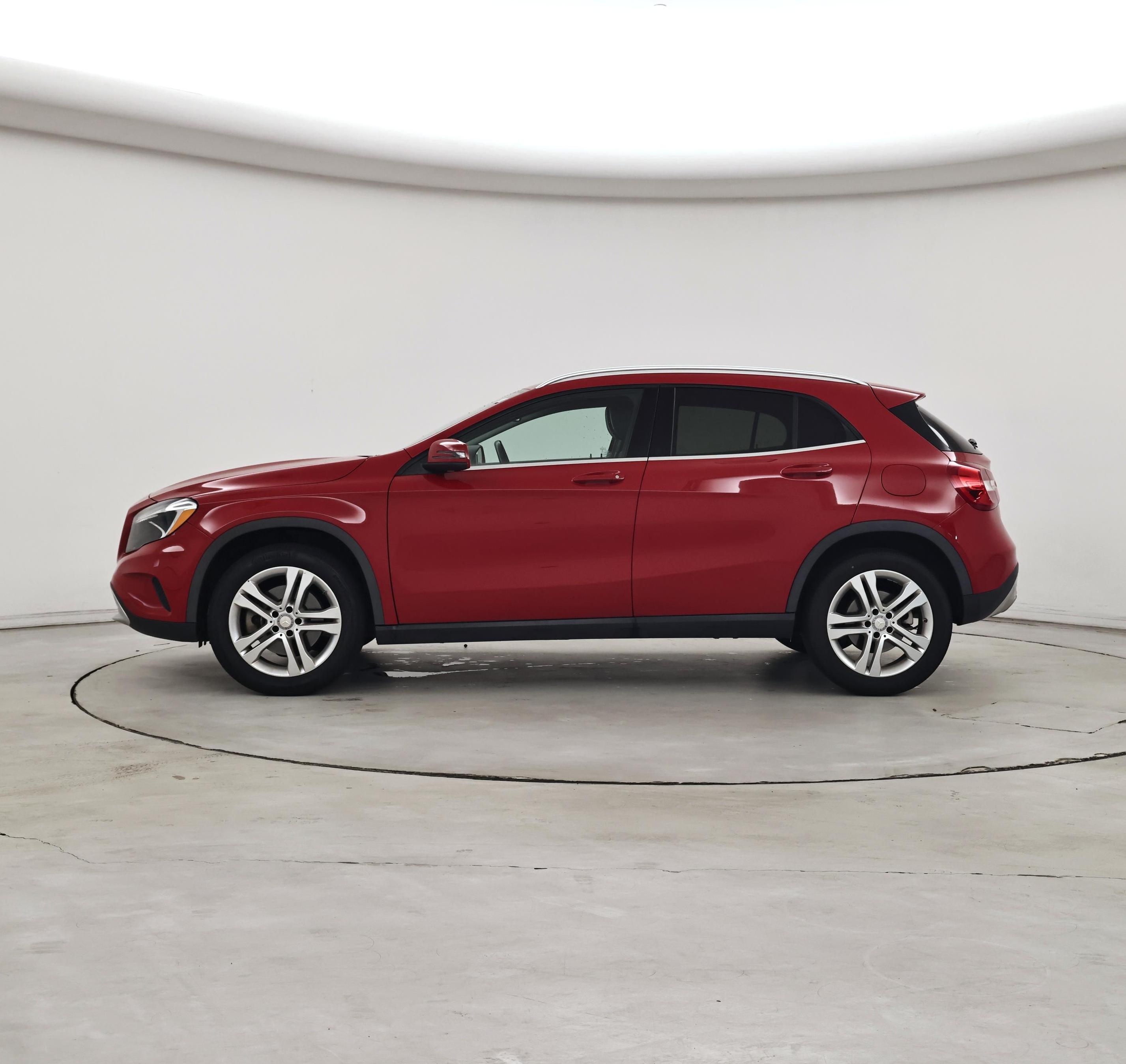 Thumbnail: 2015 Mercedes-Benz GLA - 3