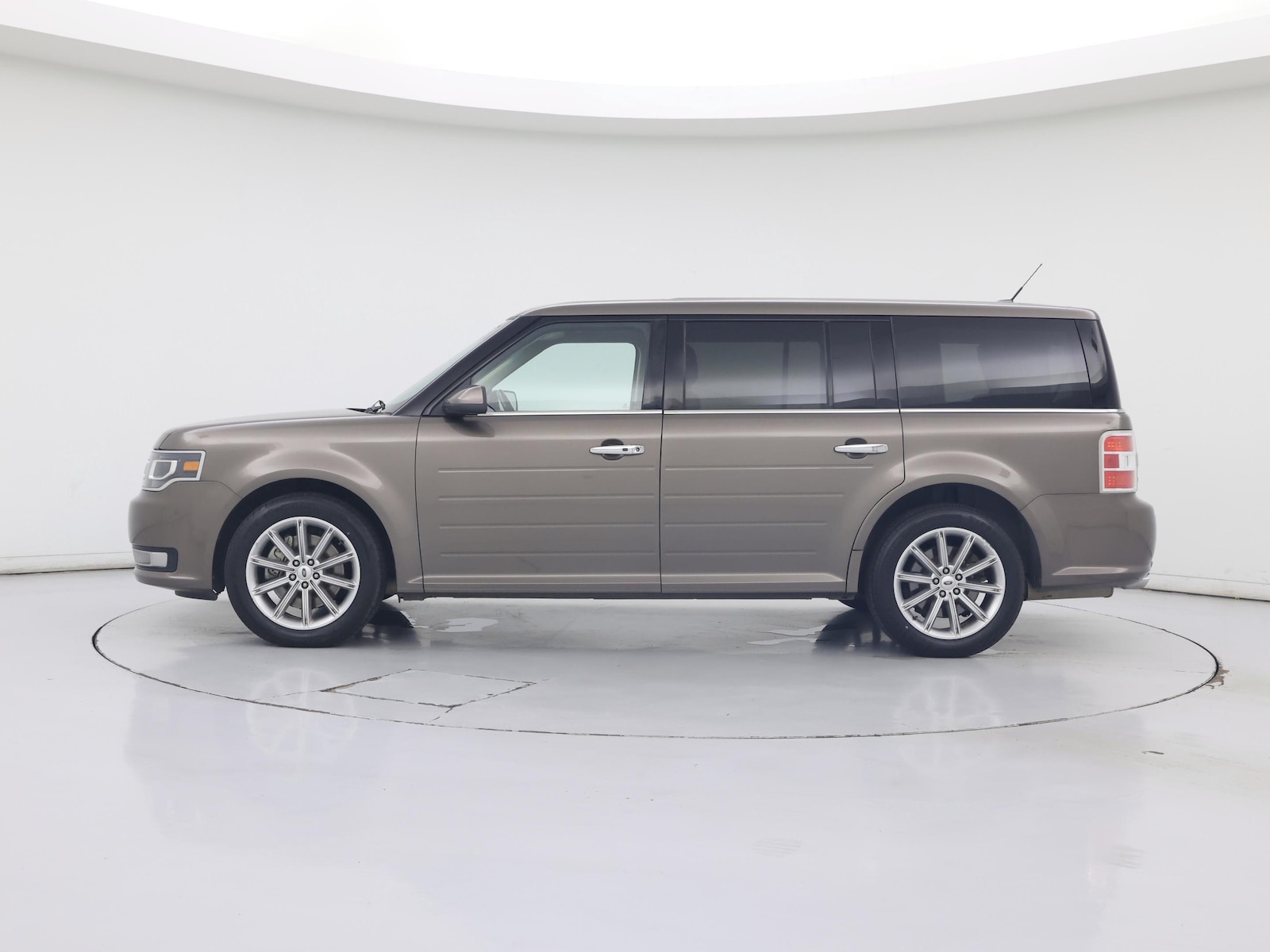2019 Ford Flex Limited - Photo 4