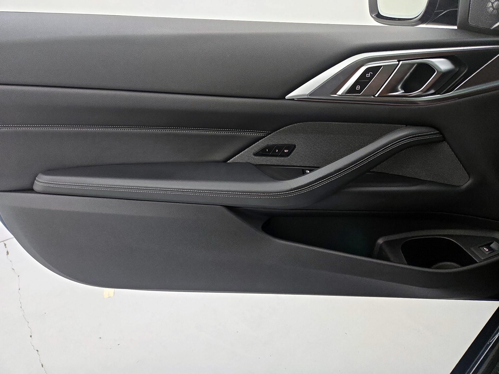 Thumbnail: 2022 BMW 4 Series - 12