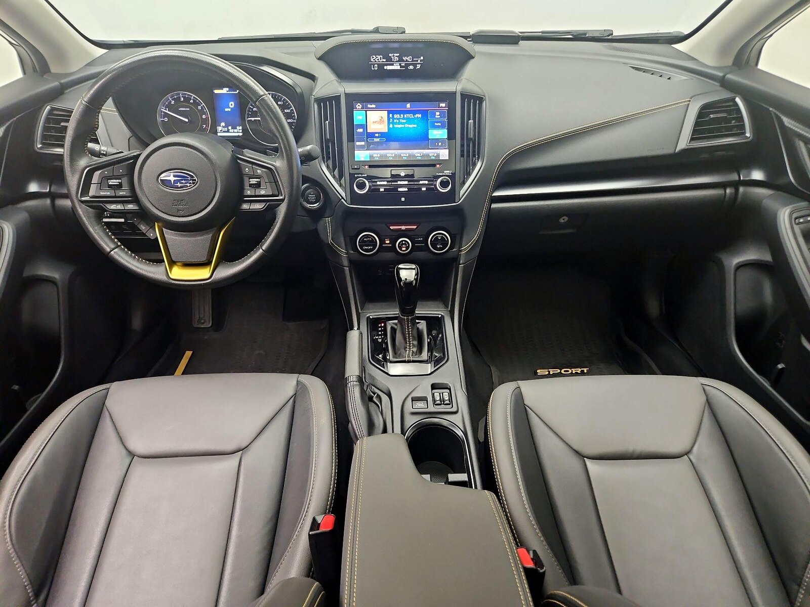 Apple CarPlay® & Android Auto™