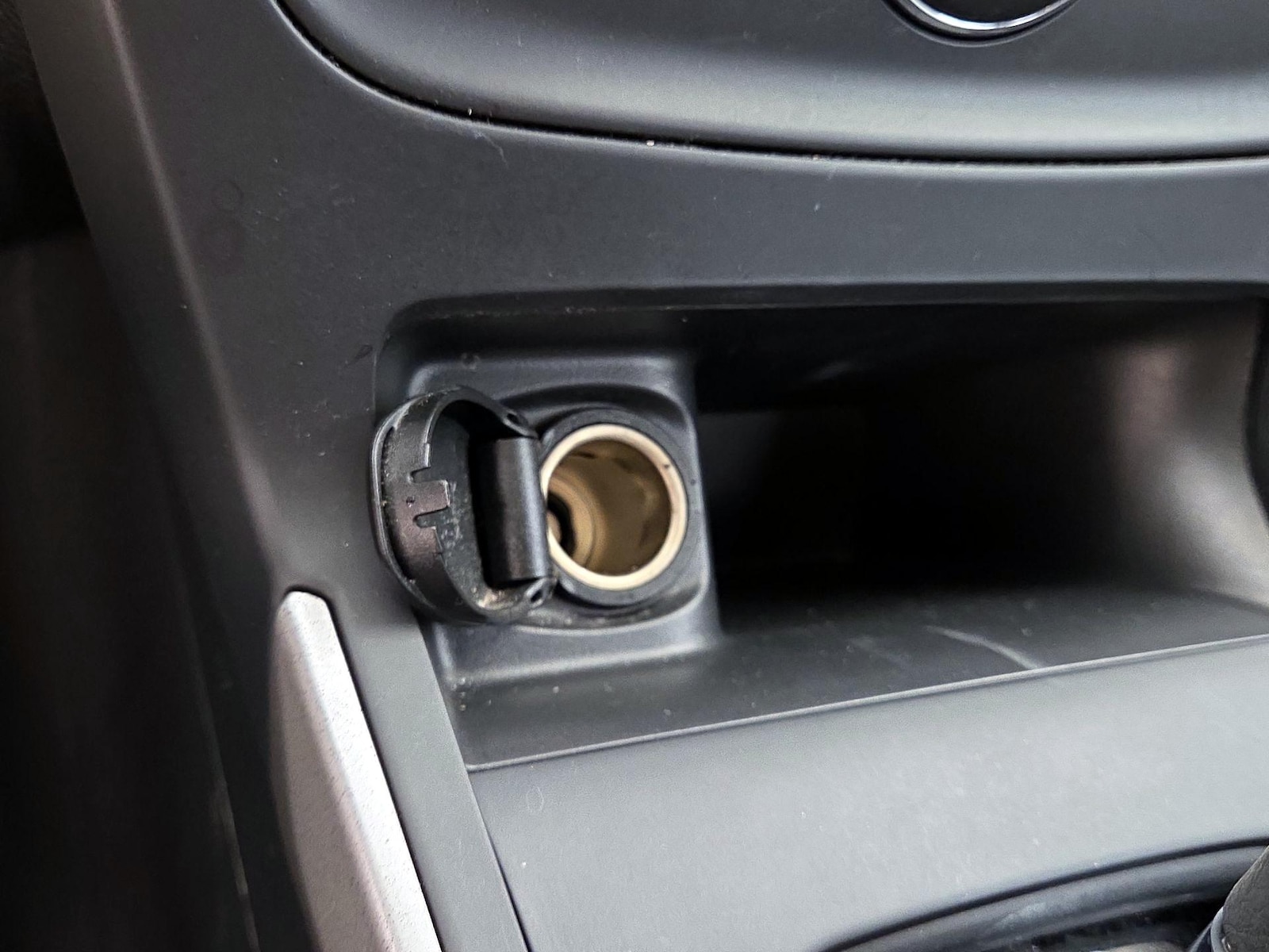 2019 Nissan Sentra SV - Photo 19