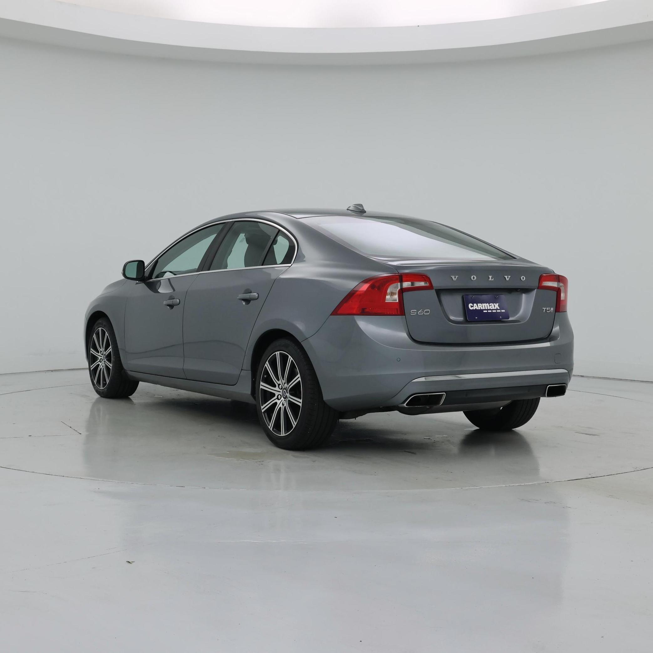 Thumbnail: 2016 Volvo S60 - 2