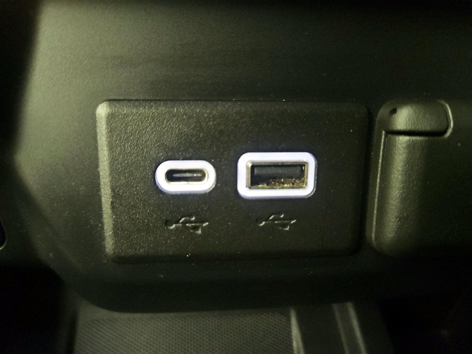2021 GMC Sierra 1500 AT4 - Photo 19