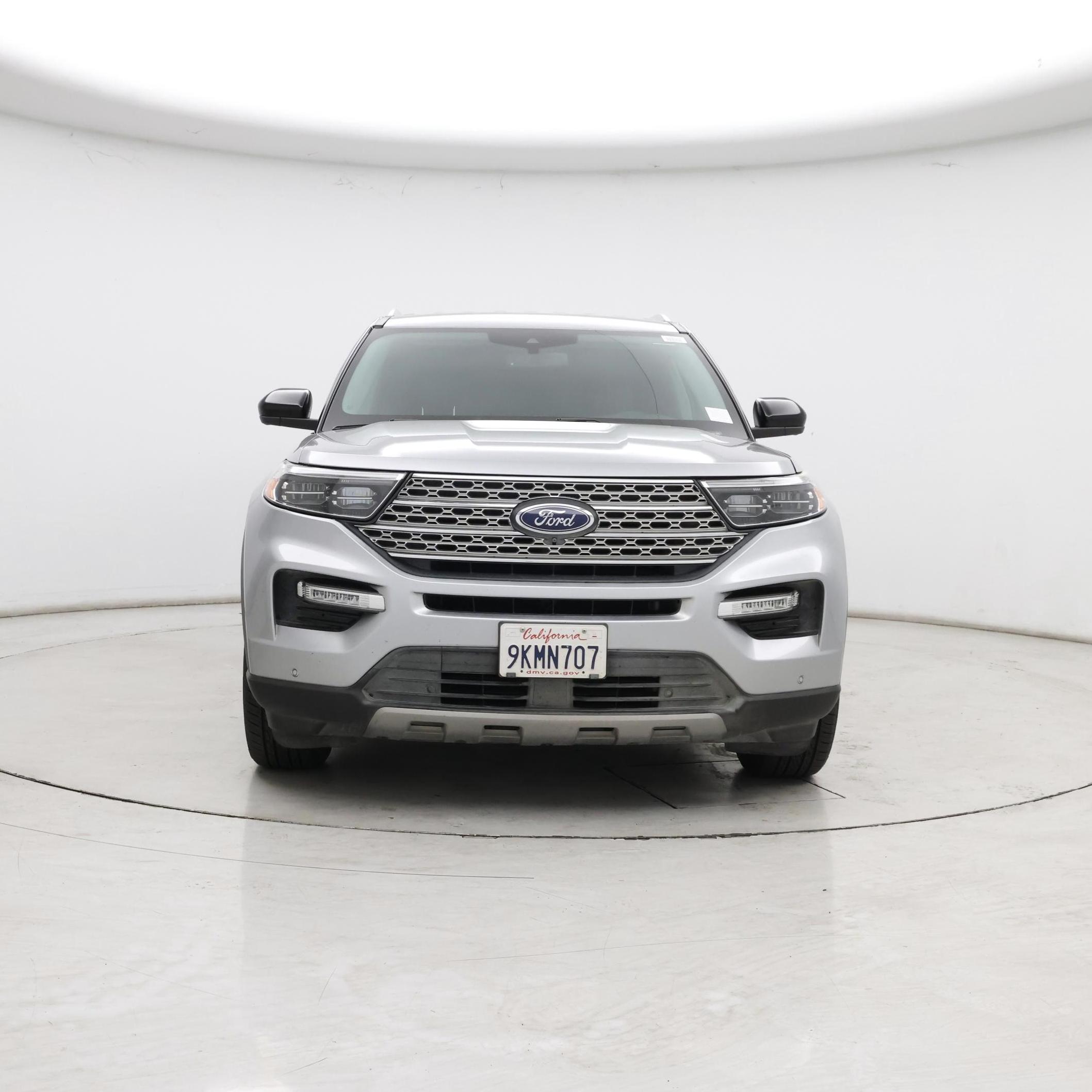 Thumbnail: 2022 Ford Explorer - 5