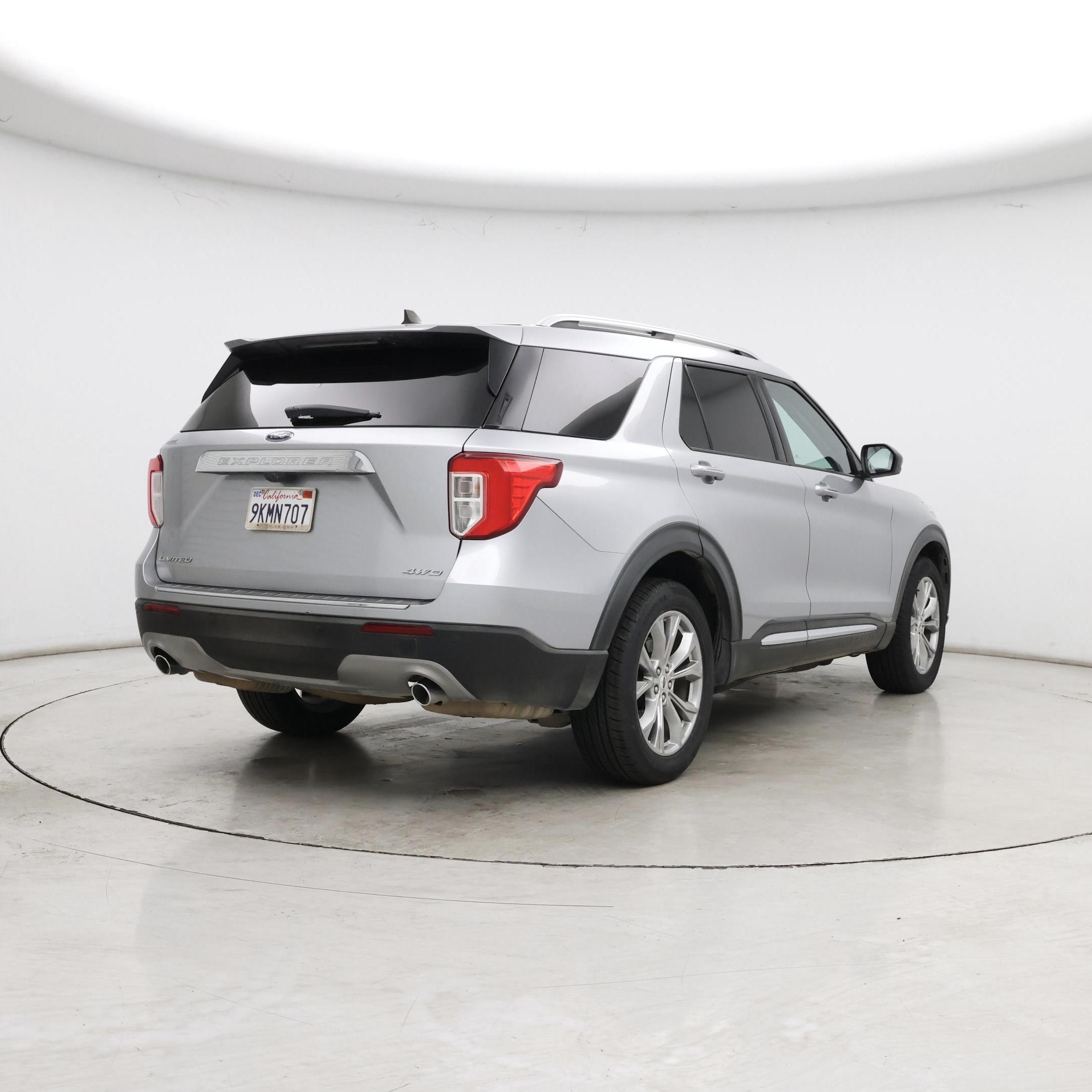 Thumbnail: 2022 Ford Explorer - 8