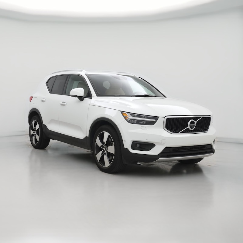 2019 Volvo XC40 T4 Momentum