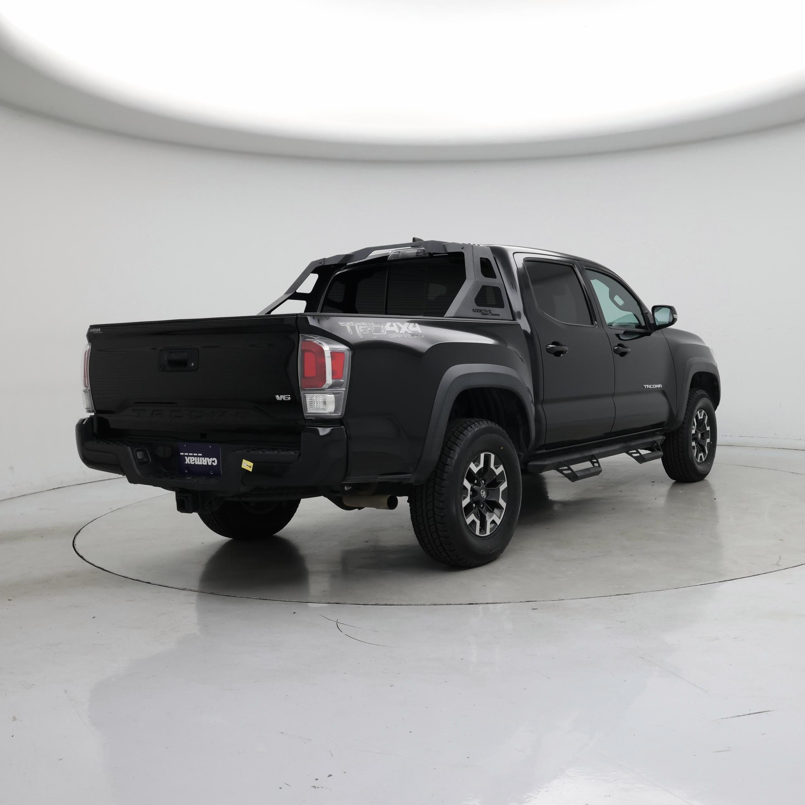 Thumbnail: 2021 Toyota Tacoma - 8