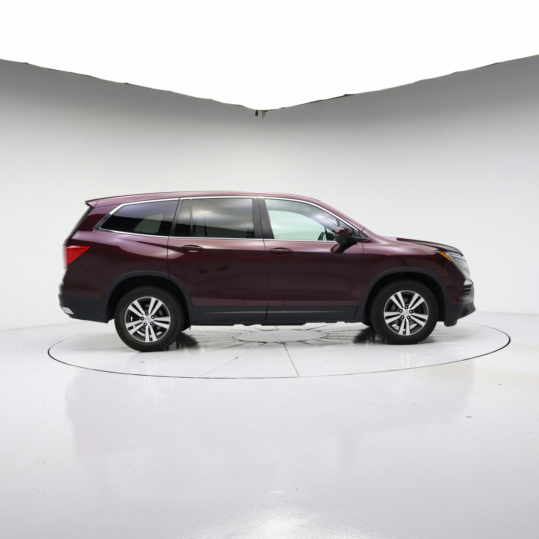 Thumbnail: 2016 Honda Pilot - 7