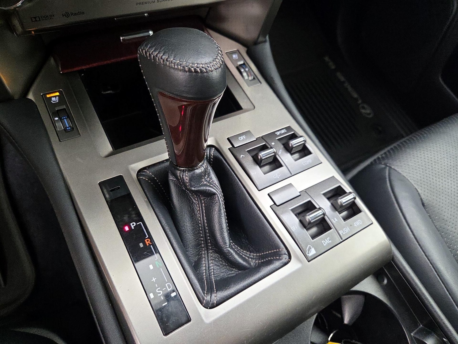 2015 Lexus GX Luxury - Photo 19